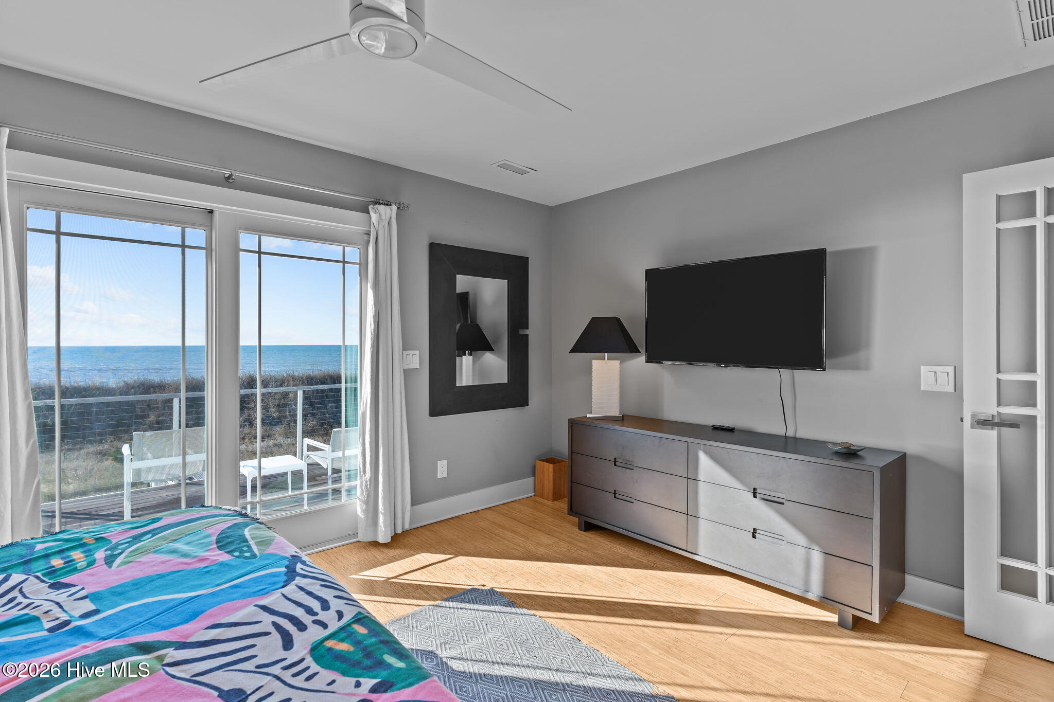 100552258 | Photo 31