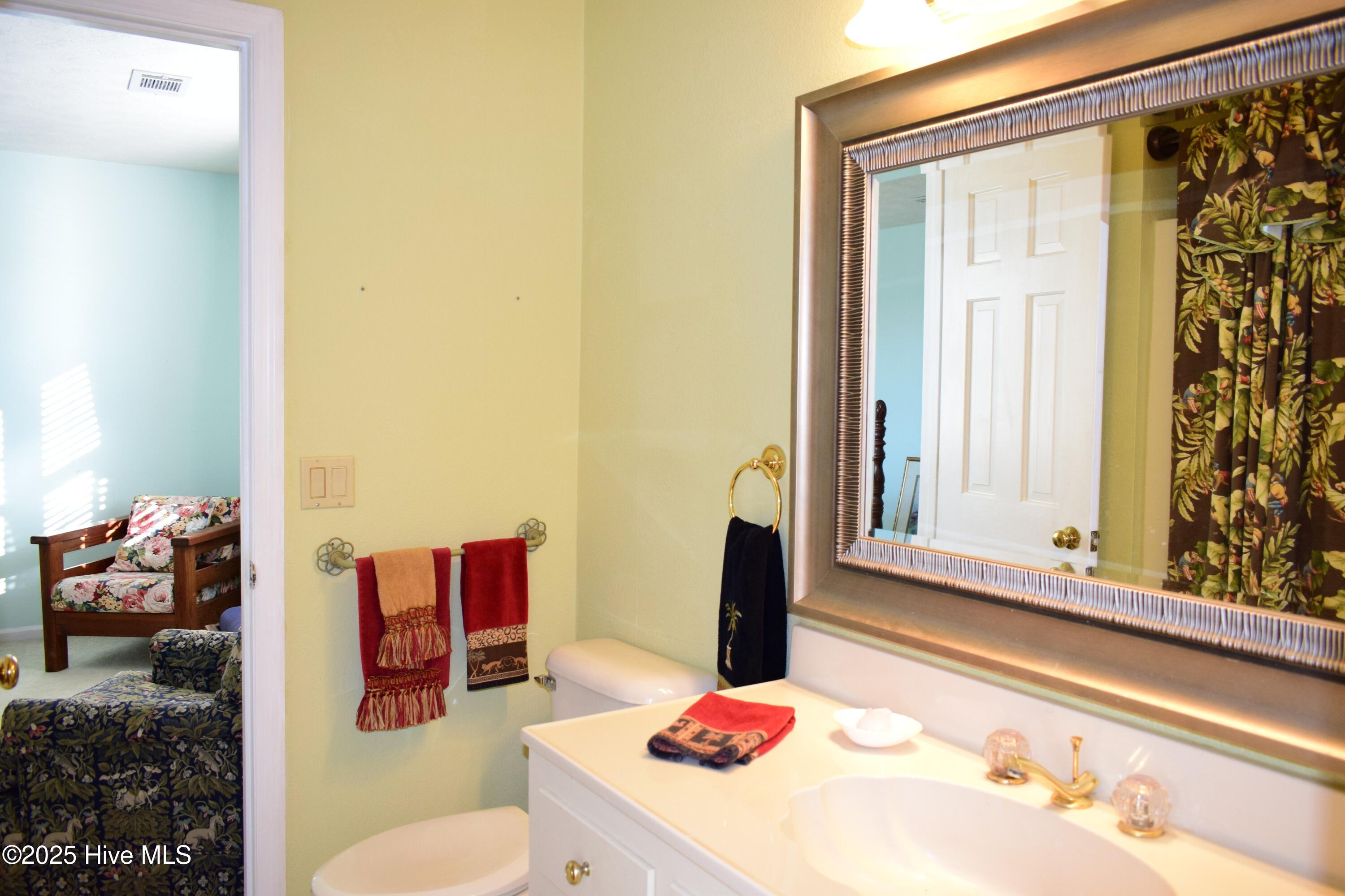 100545109 | Photo 30