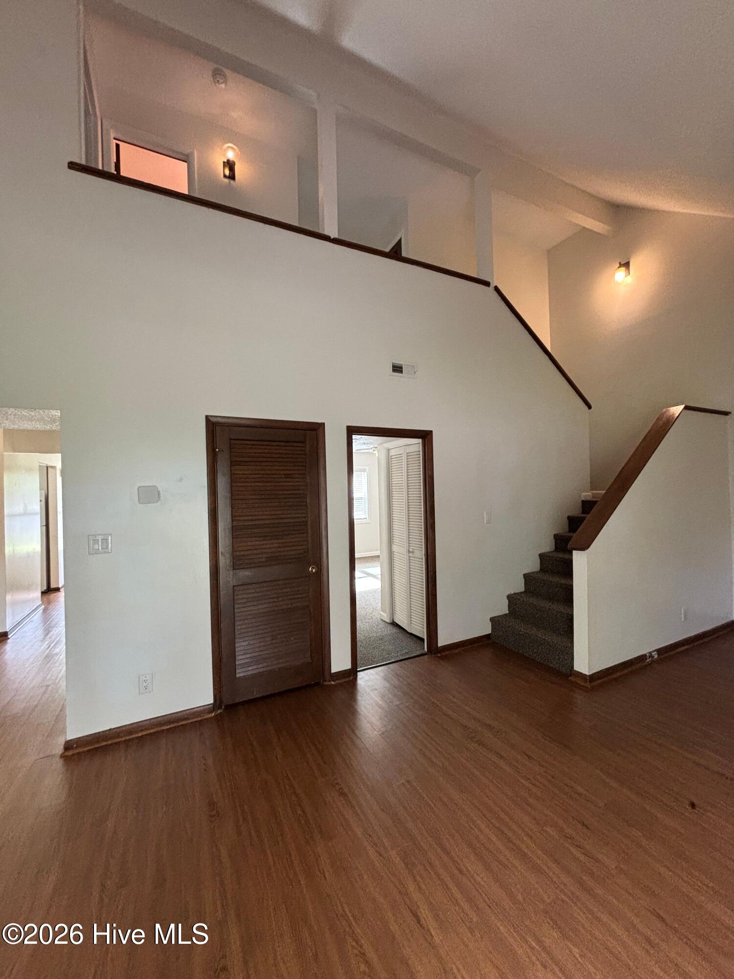 124 E Saltwood Place,Jacksonville