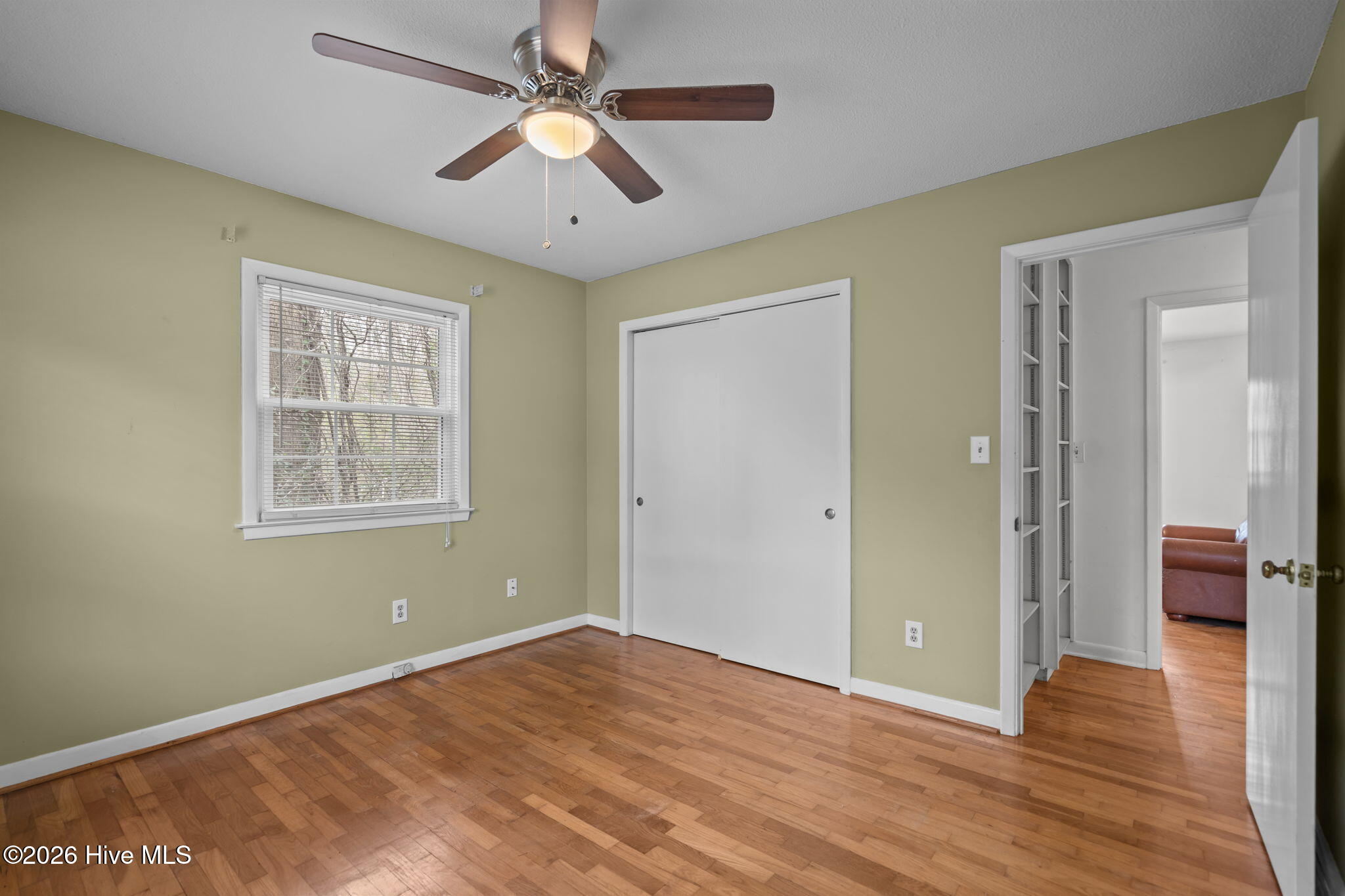 100551462 | Photo 31