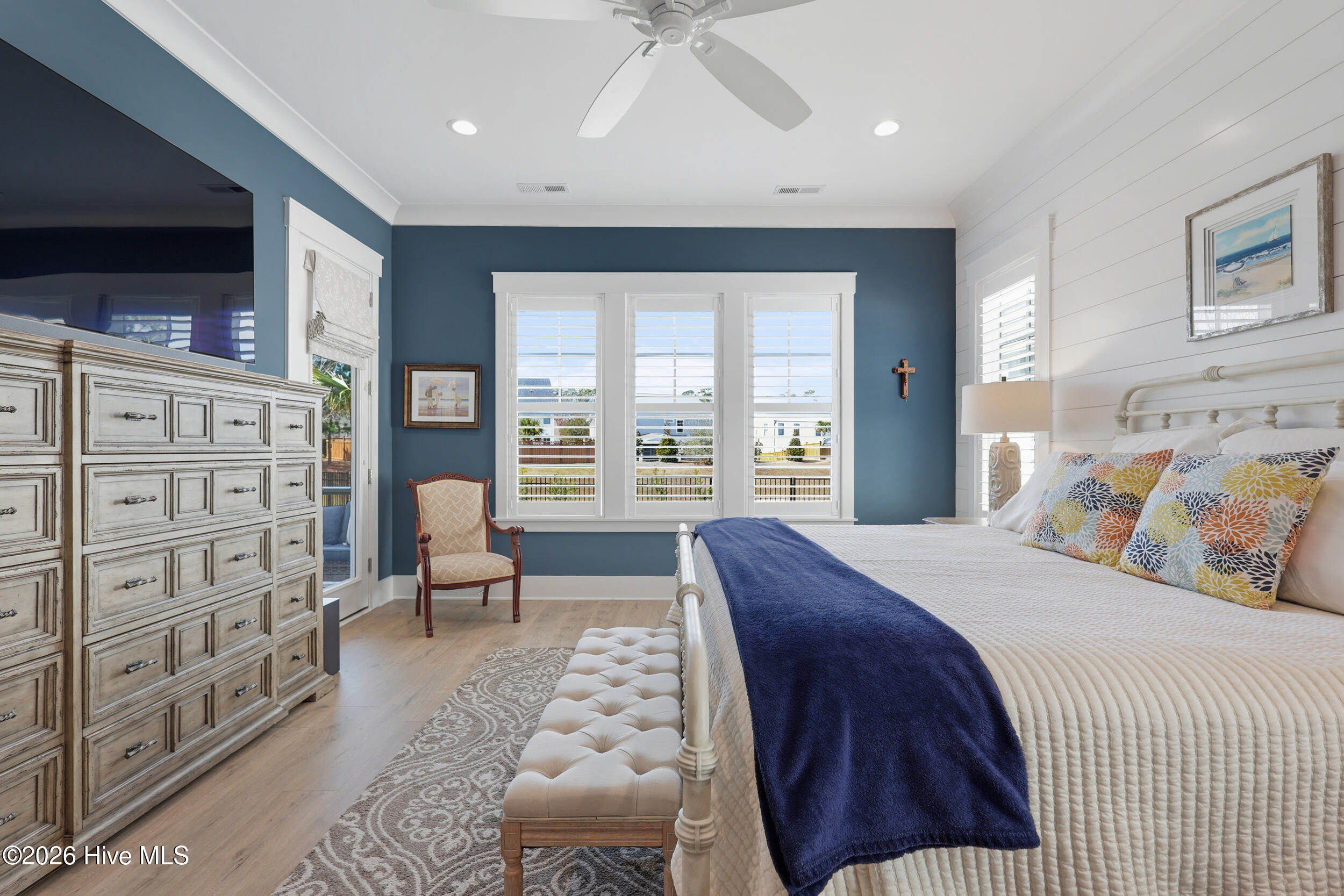 100558657 | Photo 31