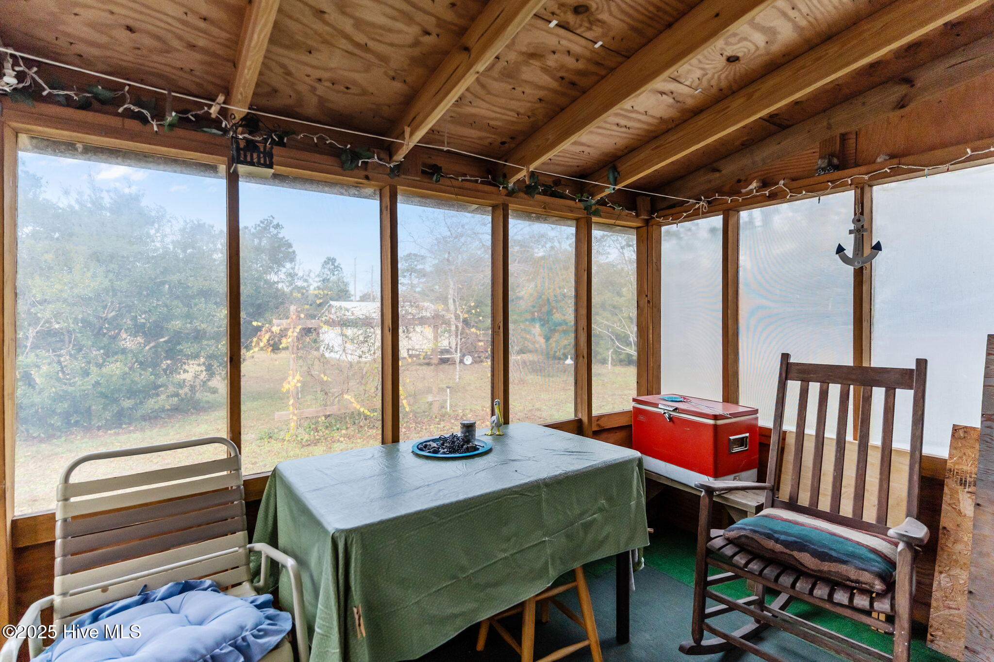 100543944 | Photo 31