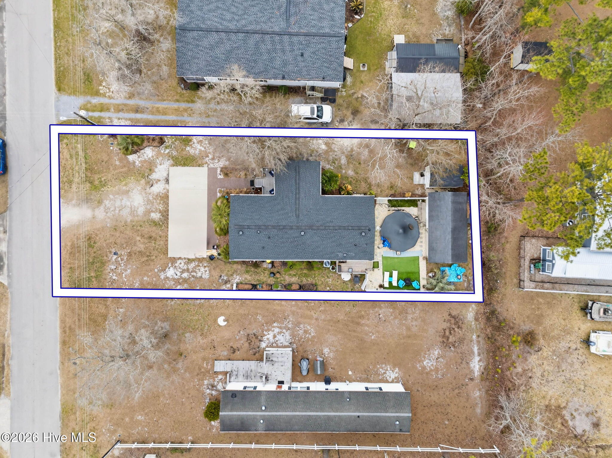 100557297 | Photo 11