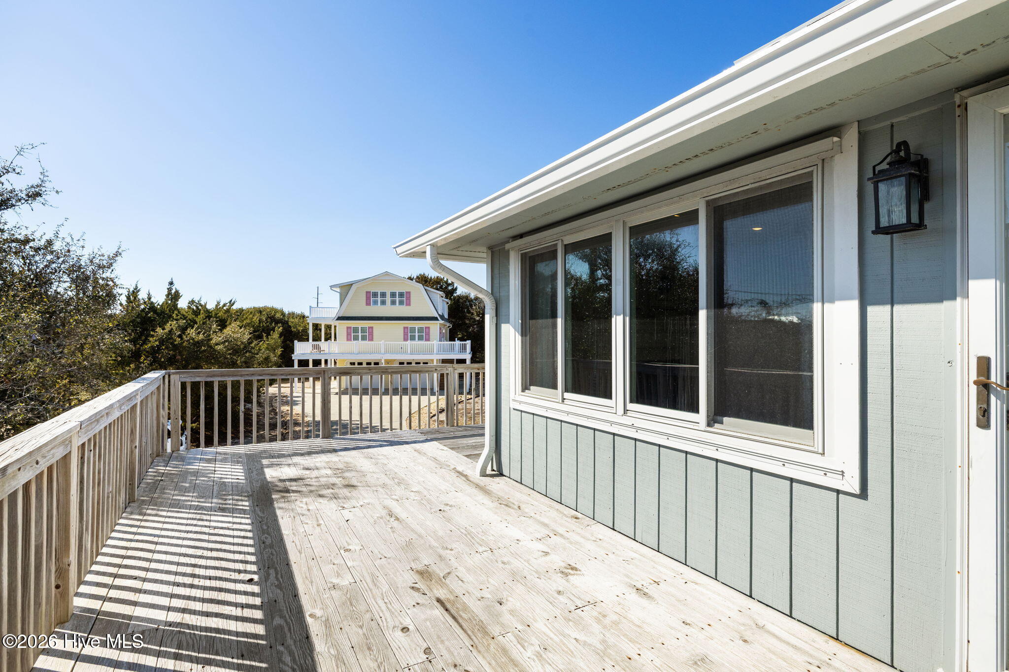 100554841 | Photo 42