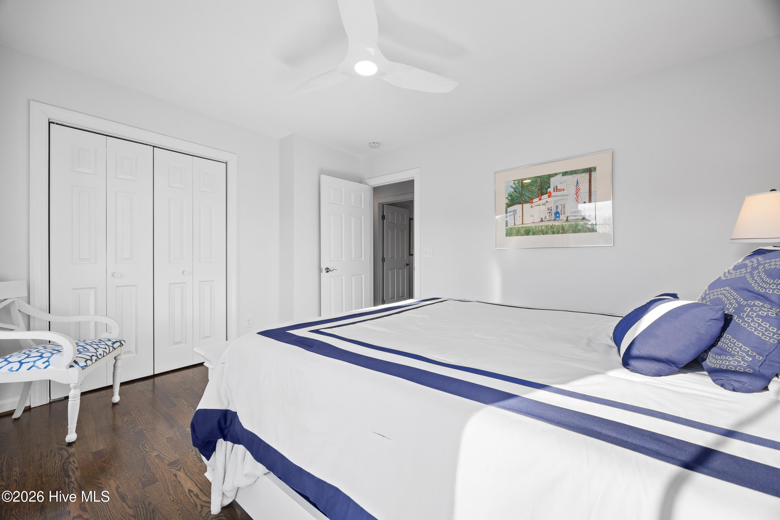 100553782 | Photo 50