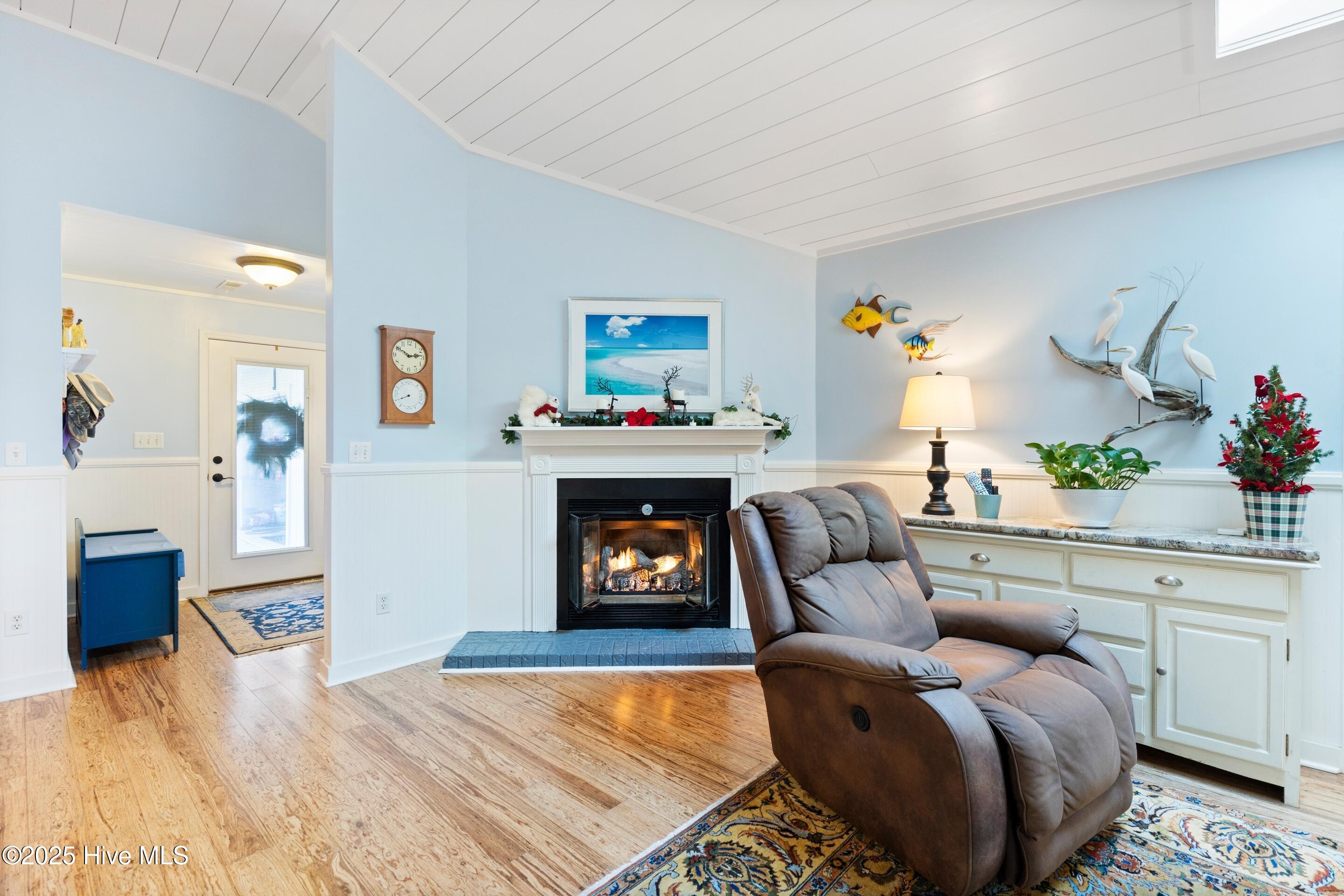 100545026 | Photo 20