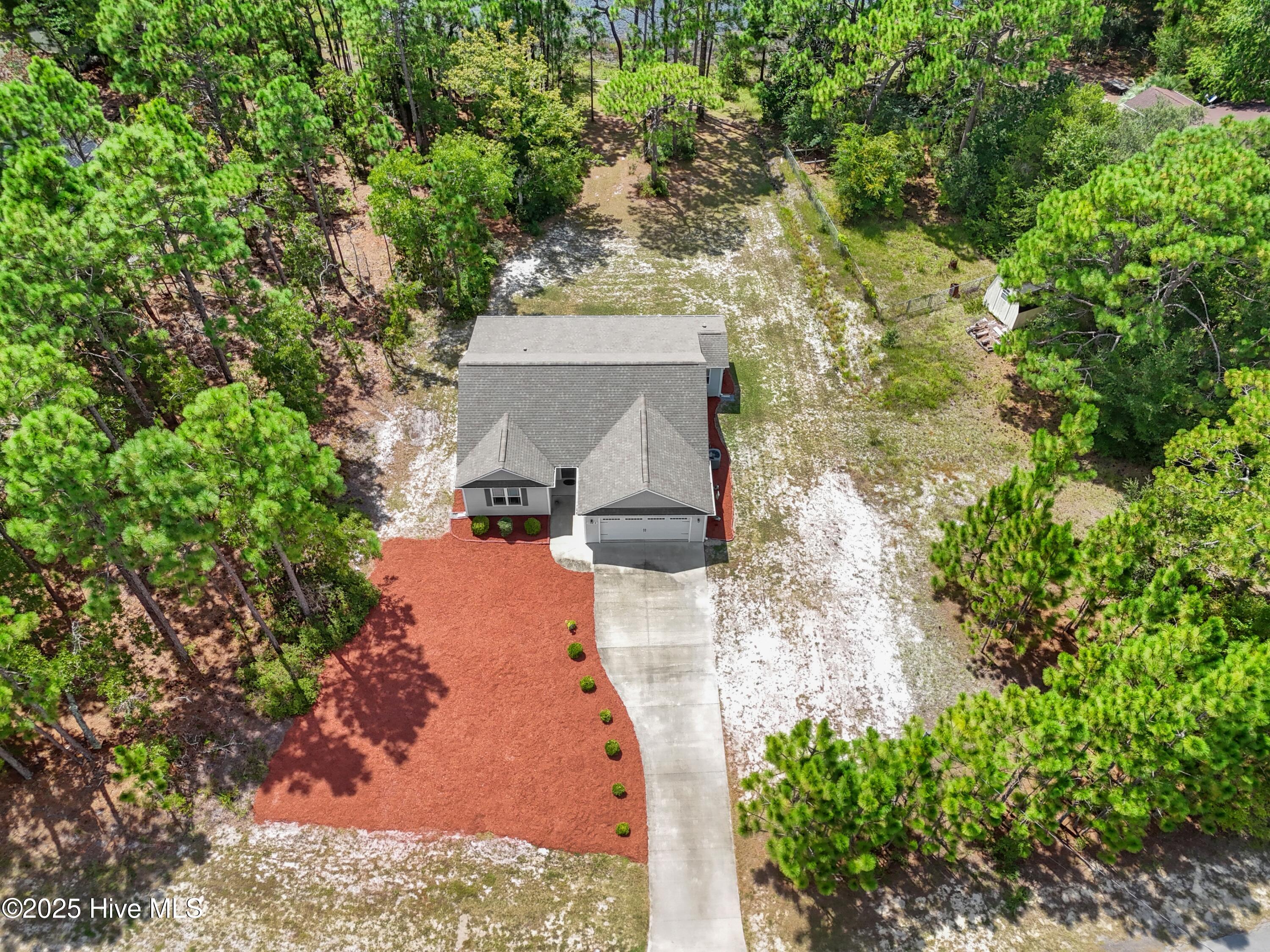 100527886 | Photo 30