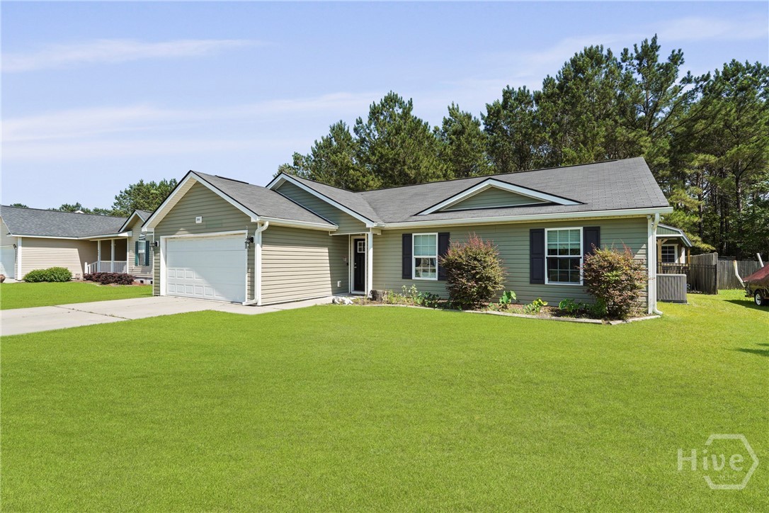 Photo 2 of Single family home for sale at 306 Madison Oaks Dr, Rincon, GA 31326 | MLS# SA366102 | Listing updated on 2026-10-08