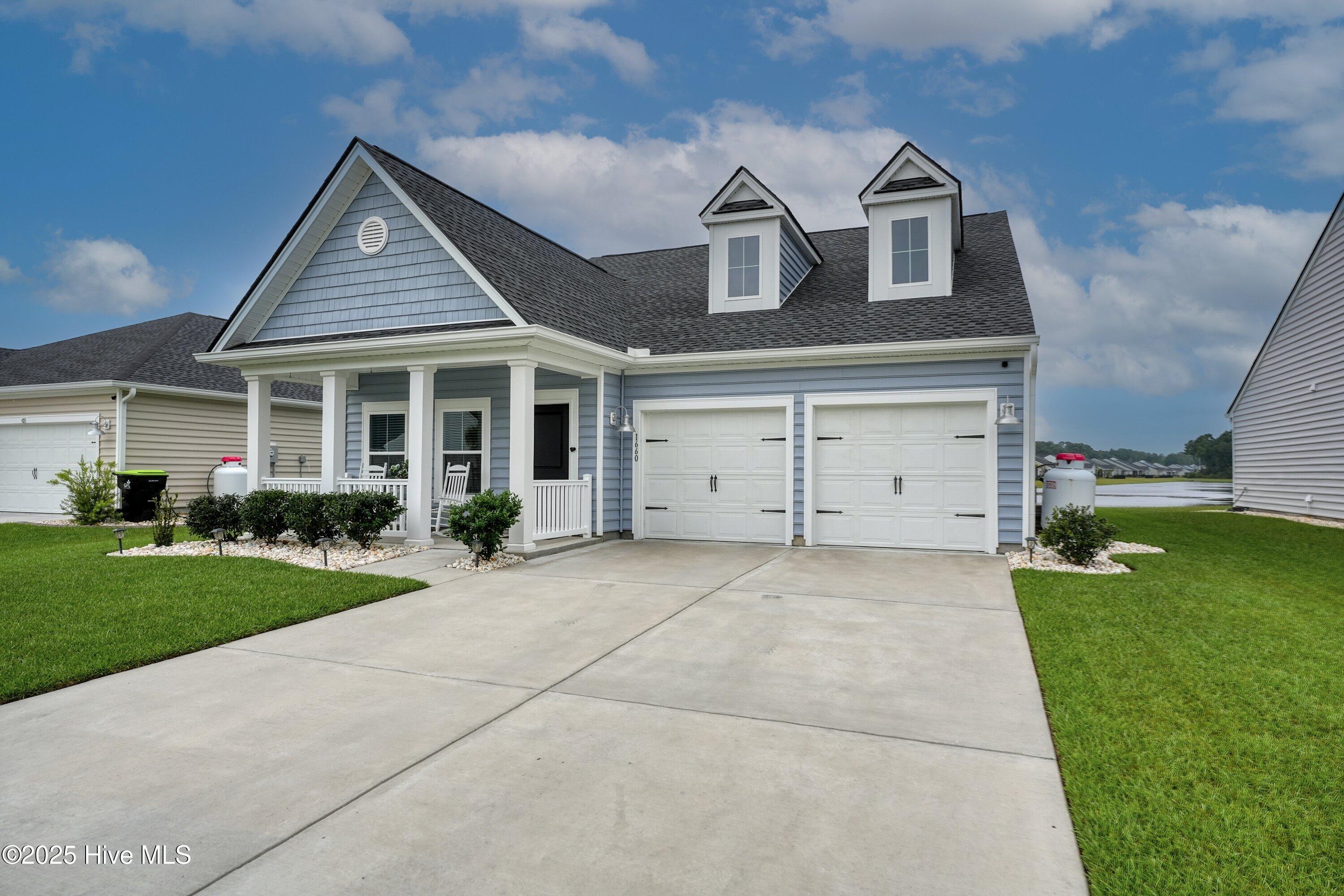 1660 White Starfish Court, Calabash, NC 28467 – photo 4: 03-100_a7408097_skyvue