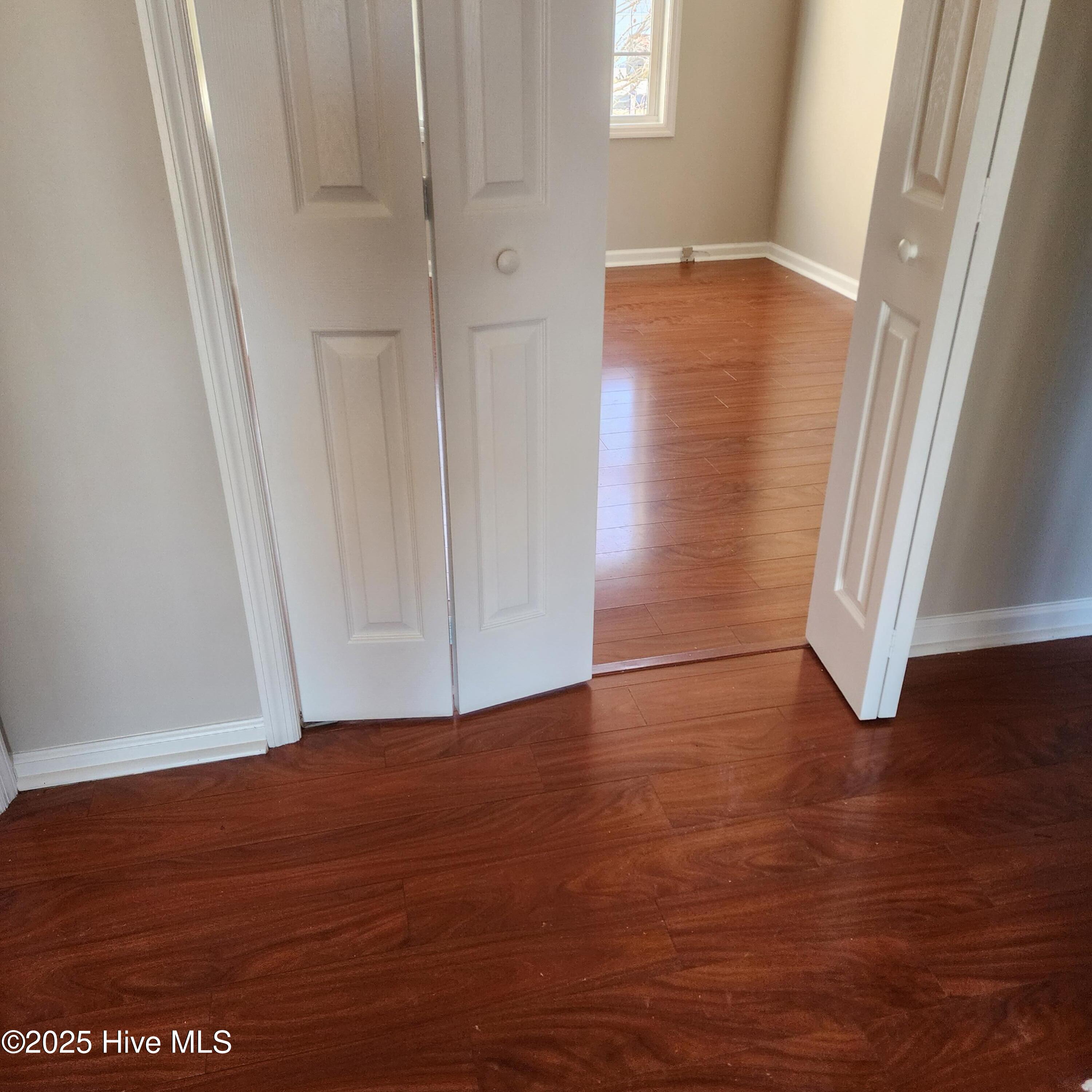 100546004 | Photo 10