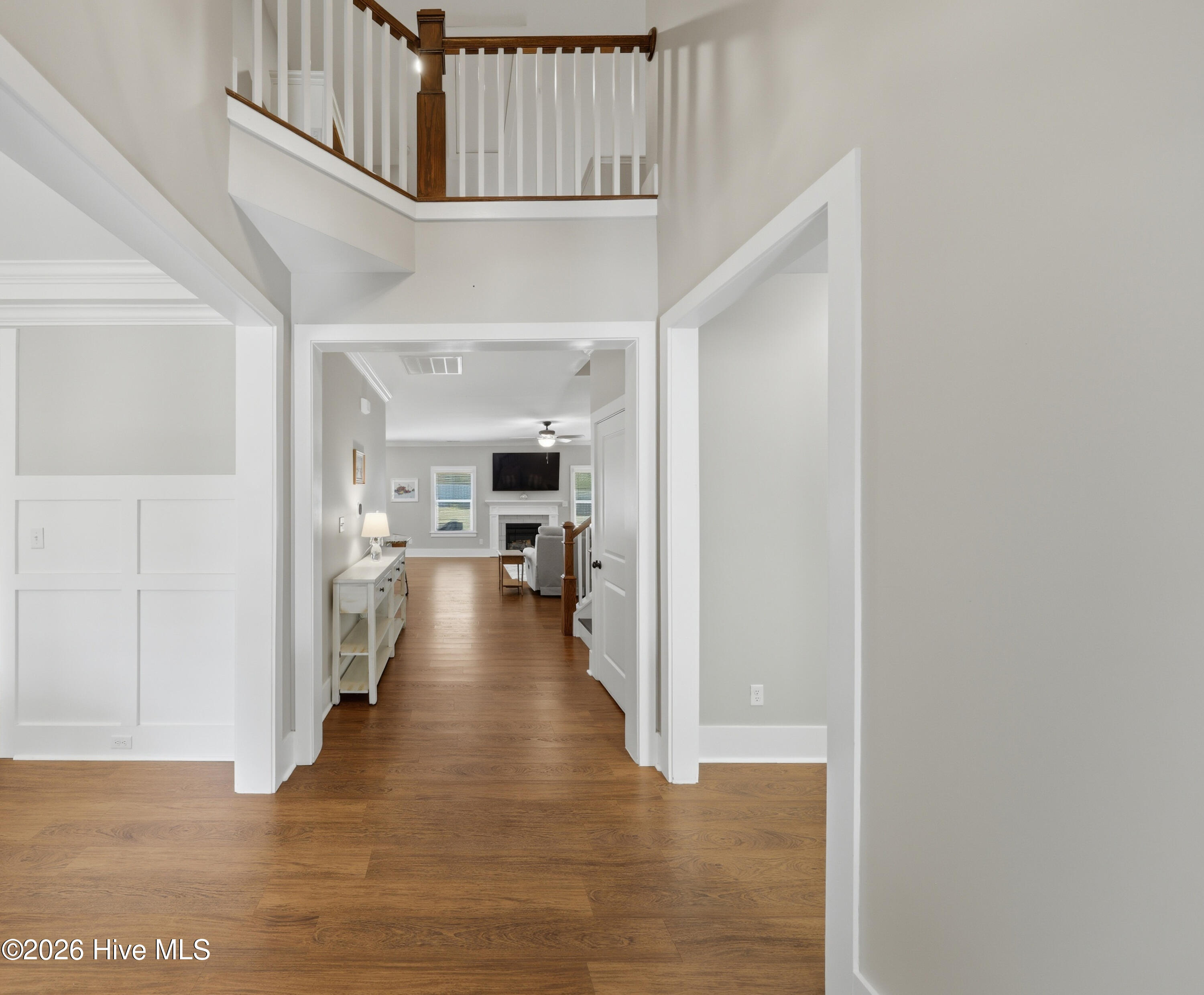 100569472 | Photo 13