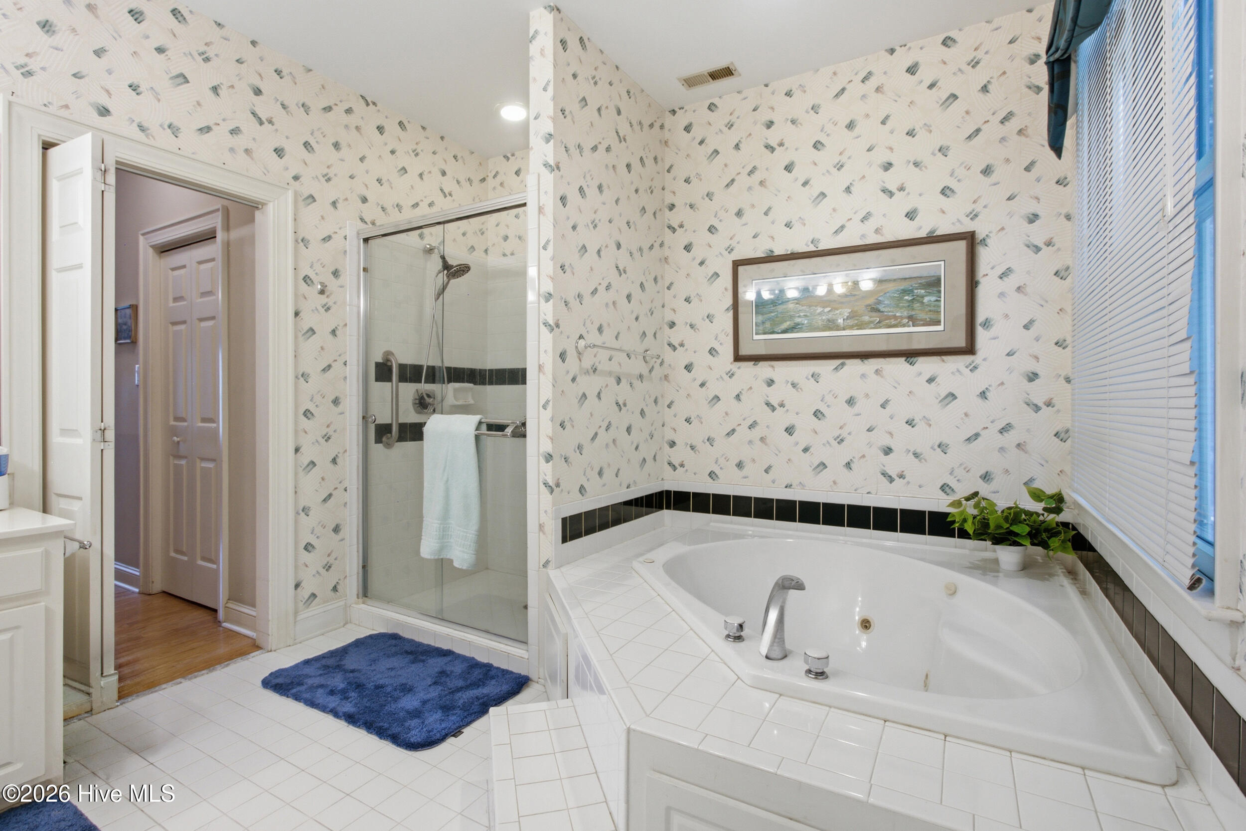 Owners Bathroom