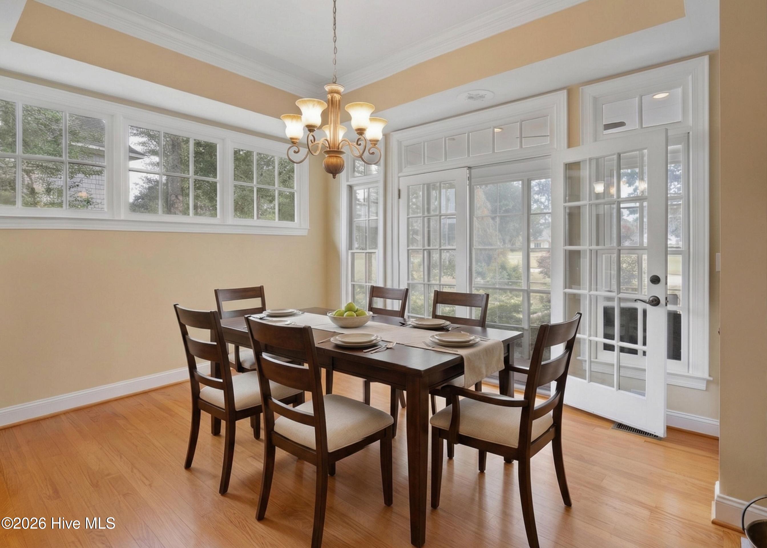 100539853 | Photo 11