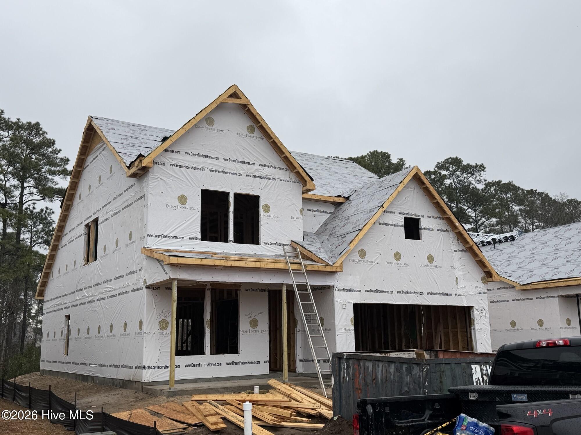 100549745 | Photo 17