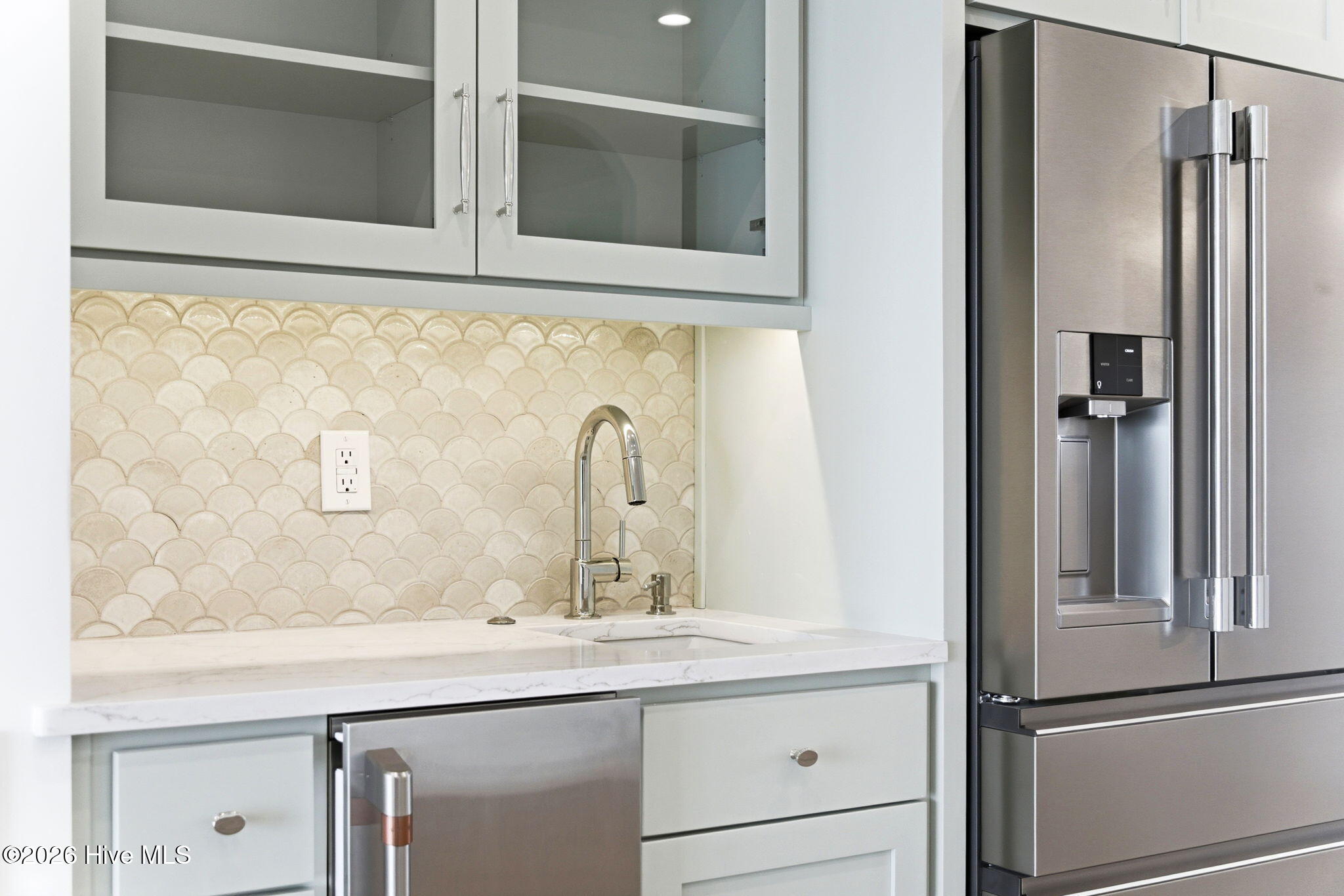 100564947 | Photo 12