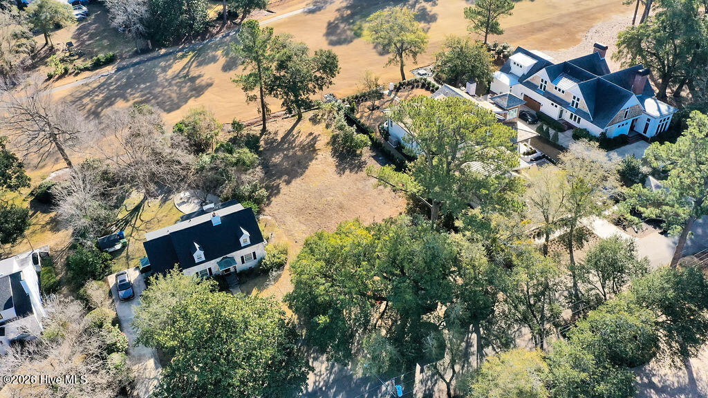 100549676 | Photo 13