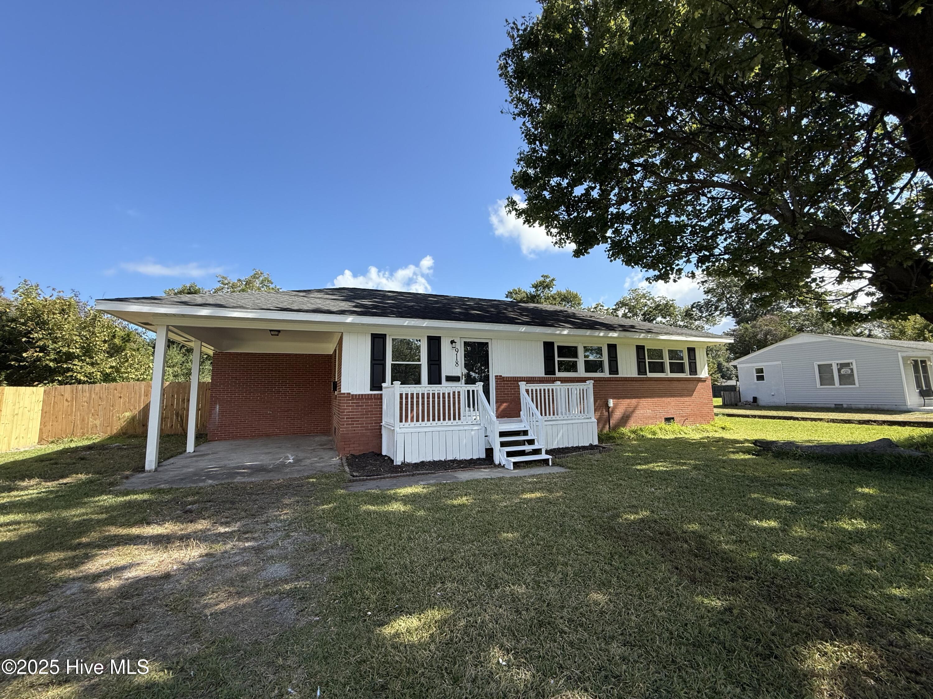 Homes for sale in Havelock, NC | 918 Greenfield Heights Blvd, Havelock, NC 28532 | MLS# 100535718