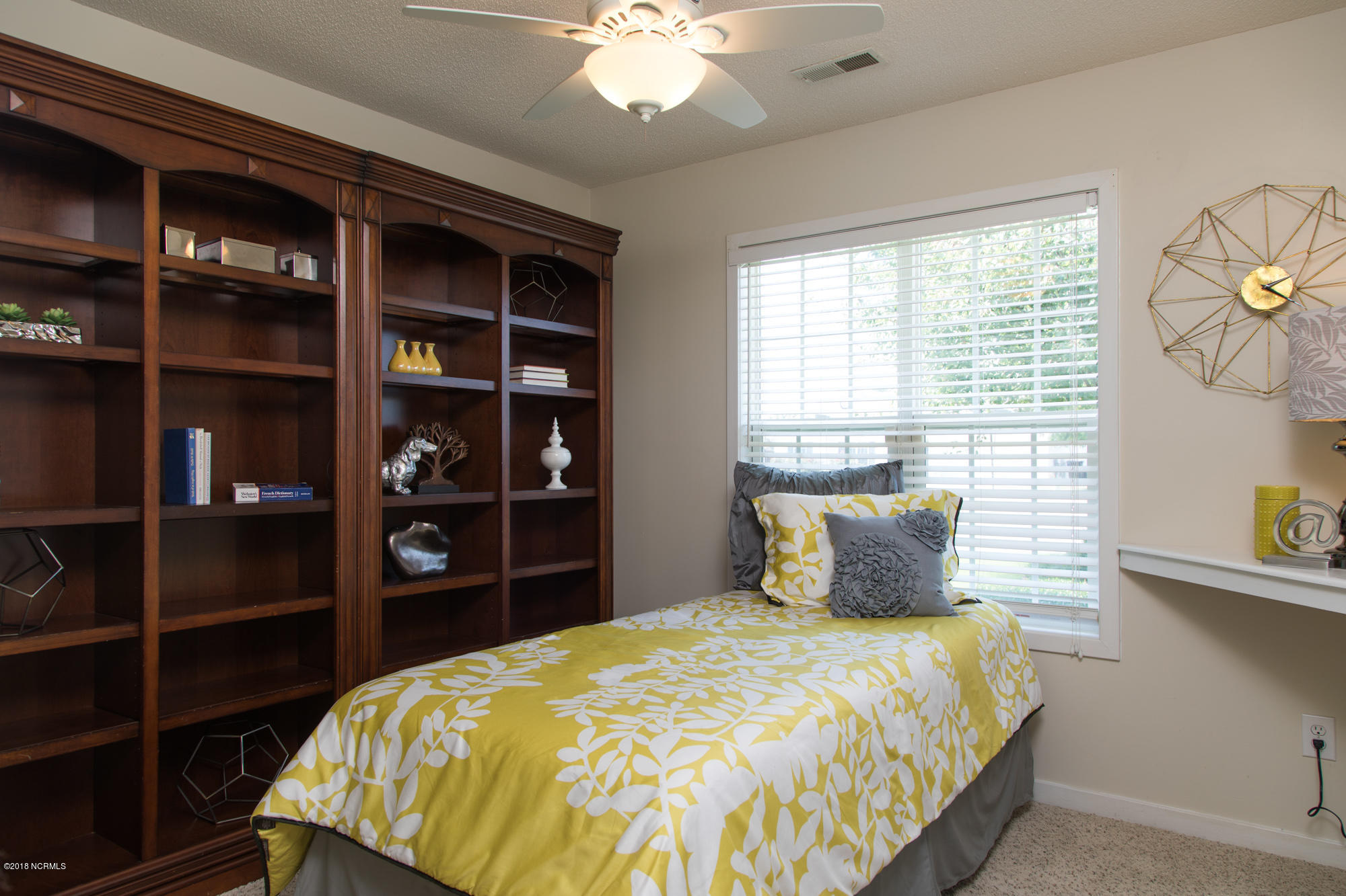 406BrookmereCt_low-14