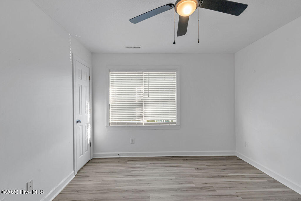 100550458 | Photo 20