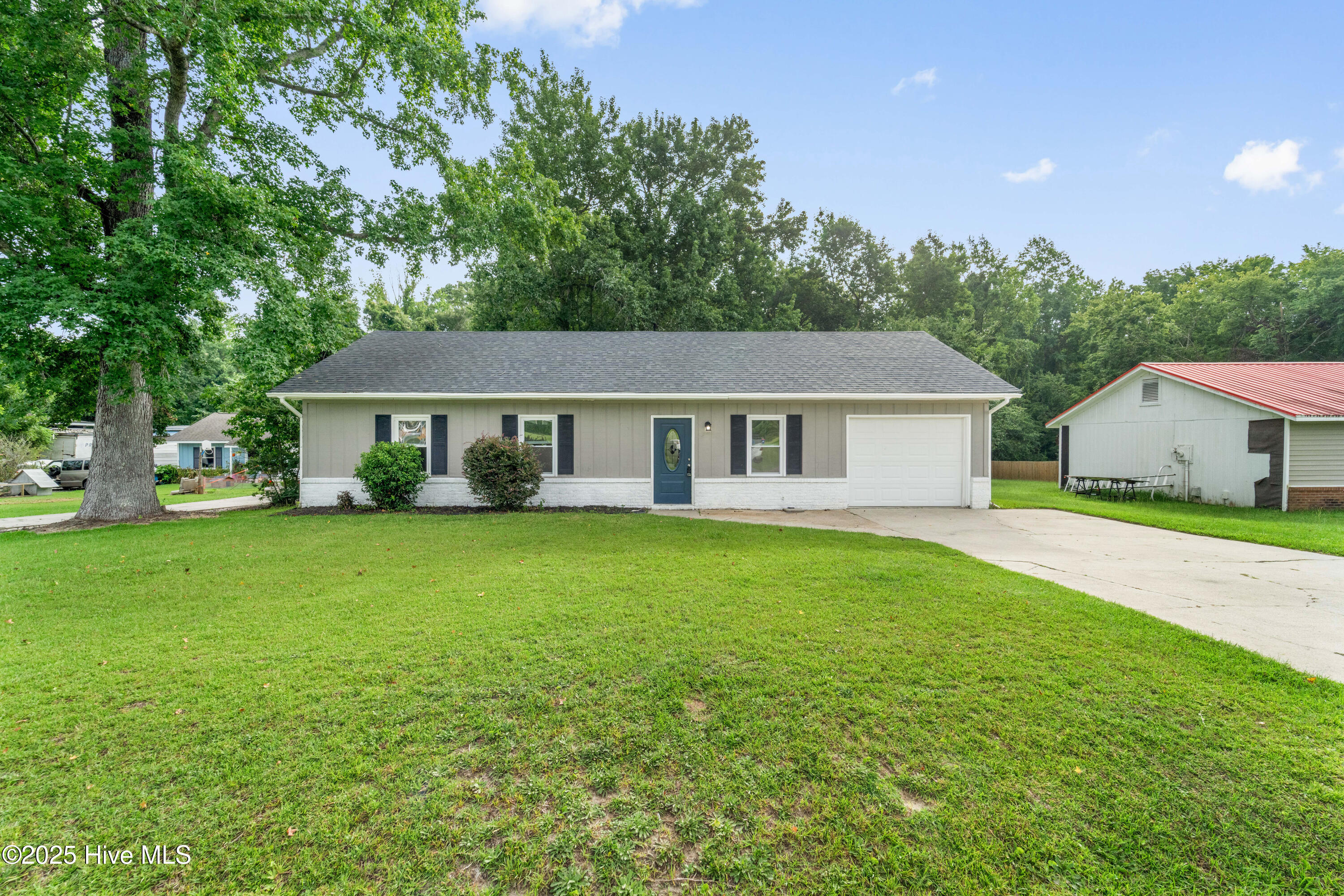 1036 Birchwood, Jacksonville, North Carolina, 3 Bedroom Bedrooms, 5 Room Rooms,1 BathroomBathrooms,Single family residence,For sale,Birchwood,100605365