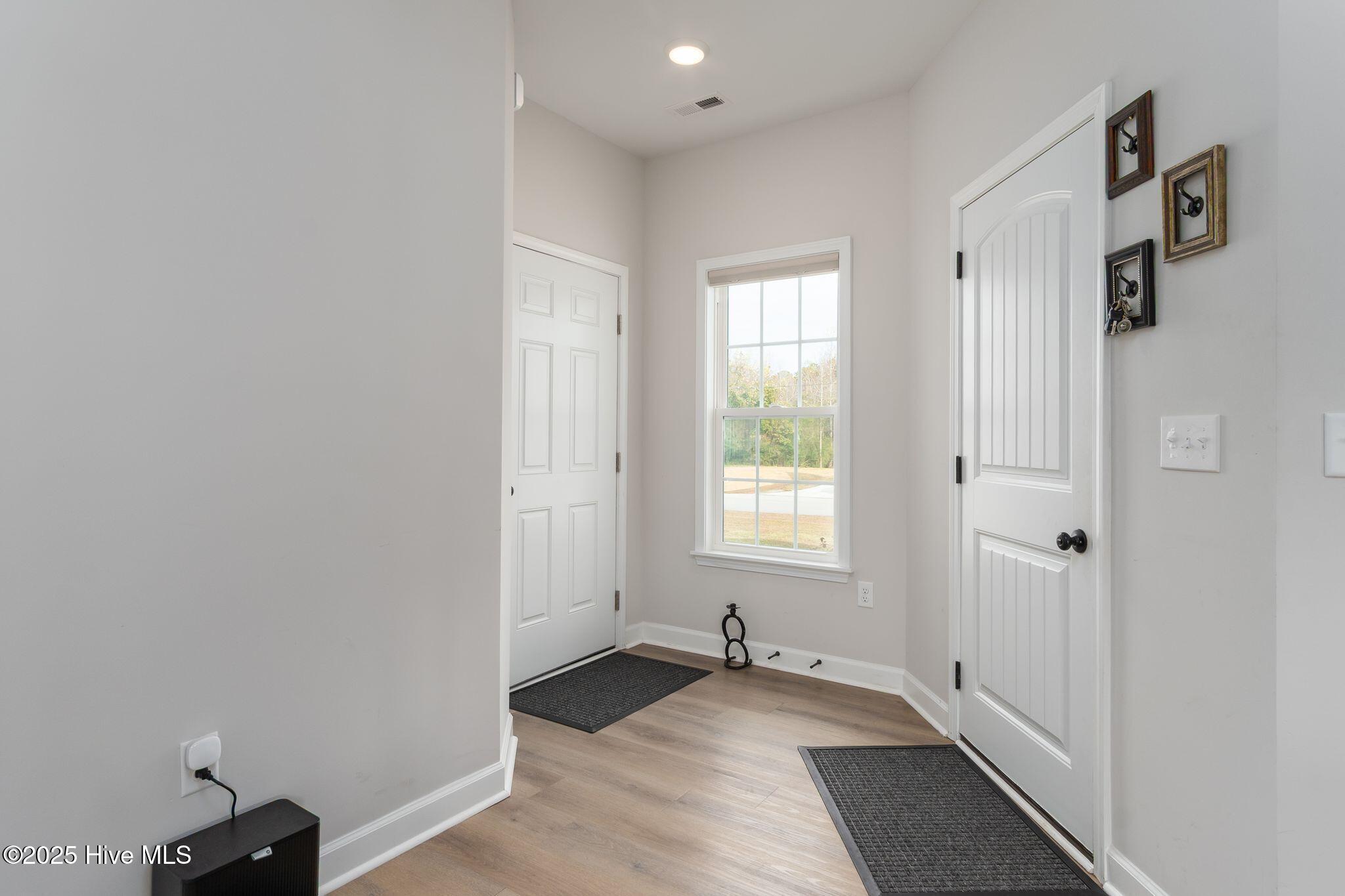 Homes for sale in Jacksonville, NC | 305 Gate Stone Ln, Jacksonville, NC 28540 | MLS# 100543610