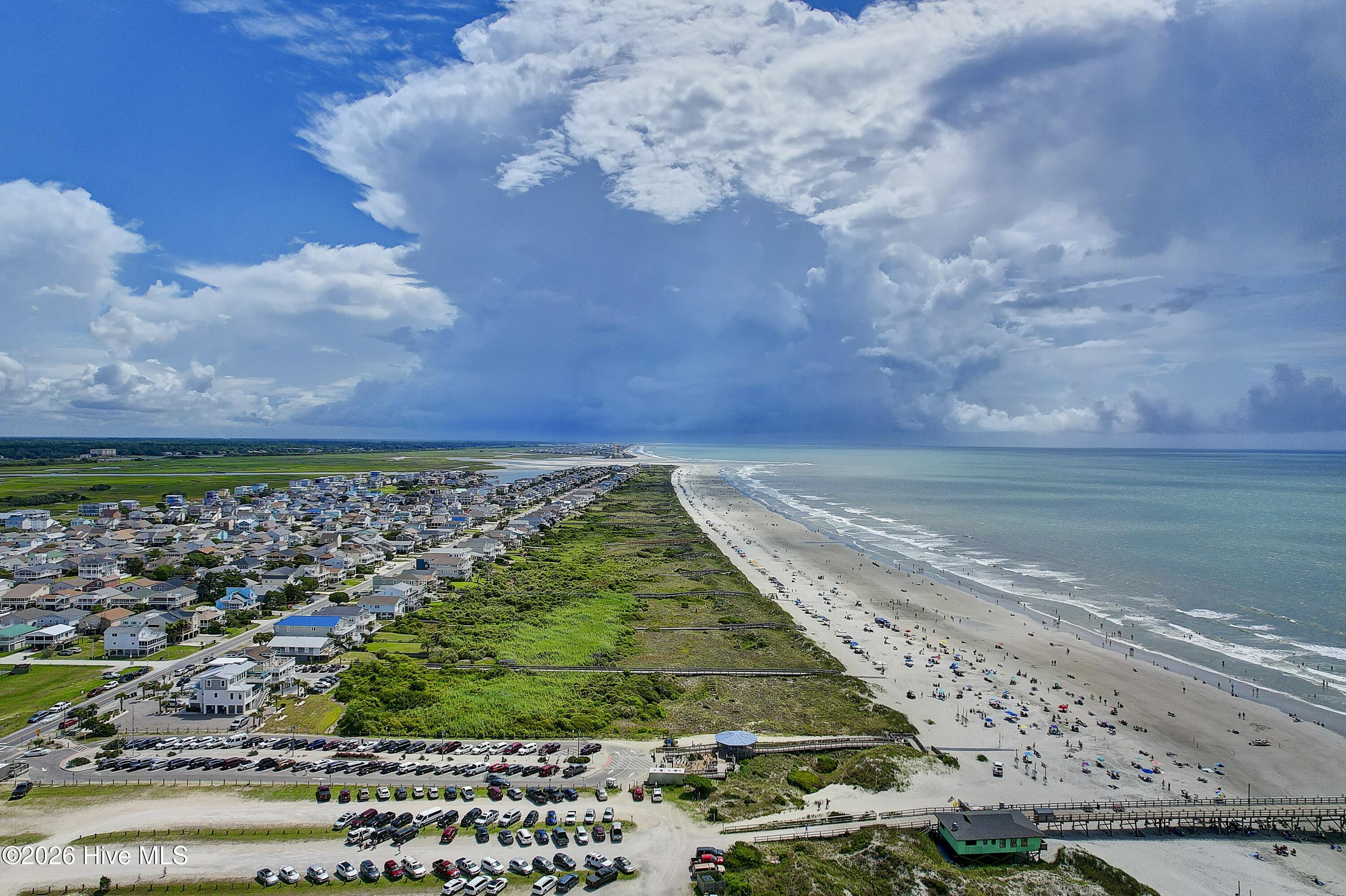 100561295 | Photo 62