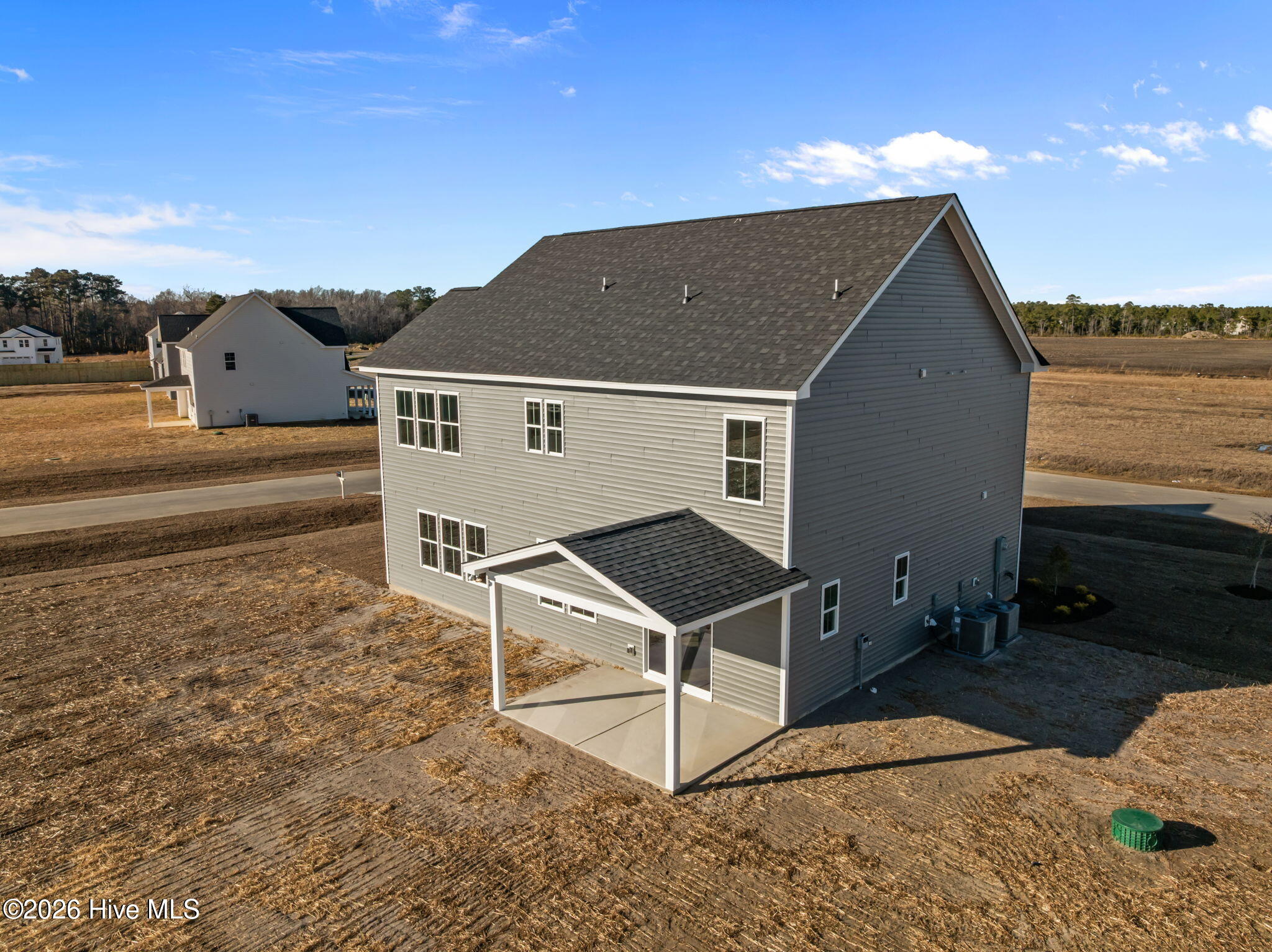 100566681 | Photo 17