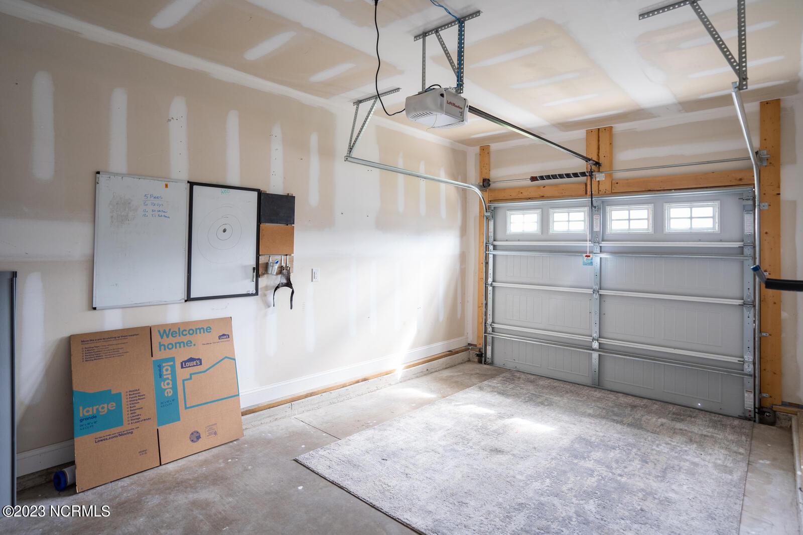 100552237 | Photo 31