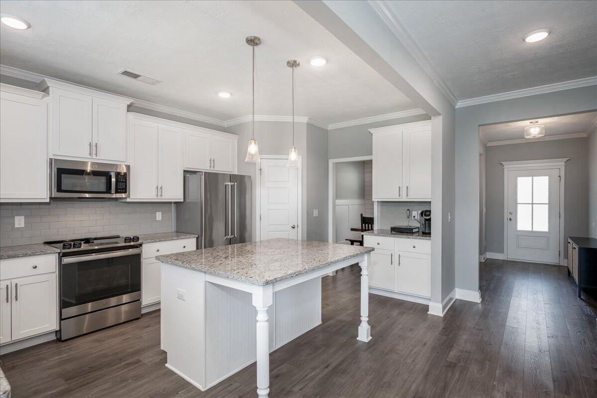 2549 Traverse Trail