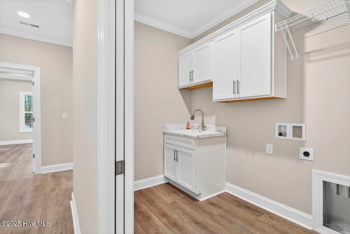 100546300 | Photo 45