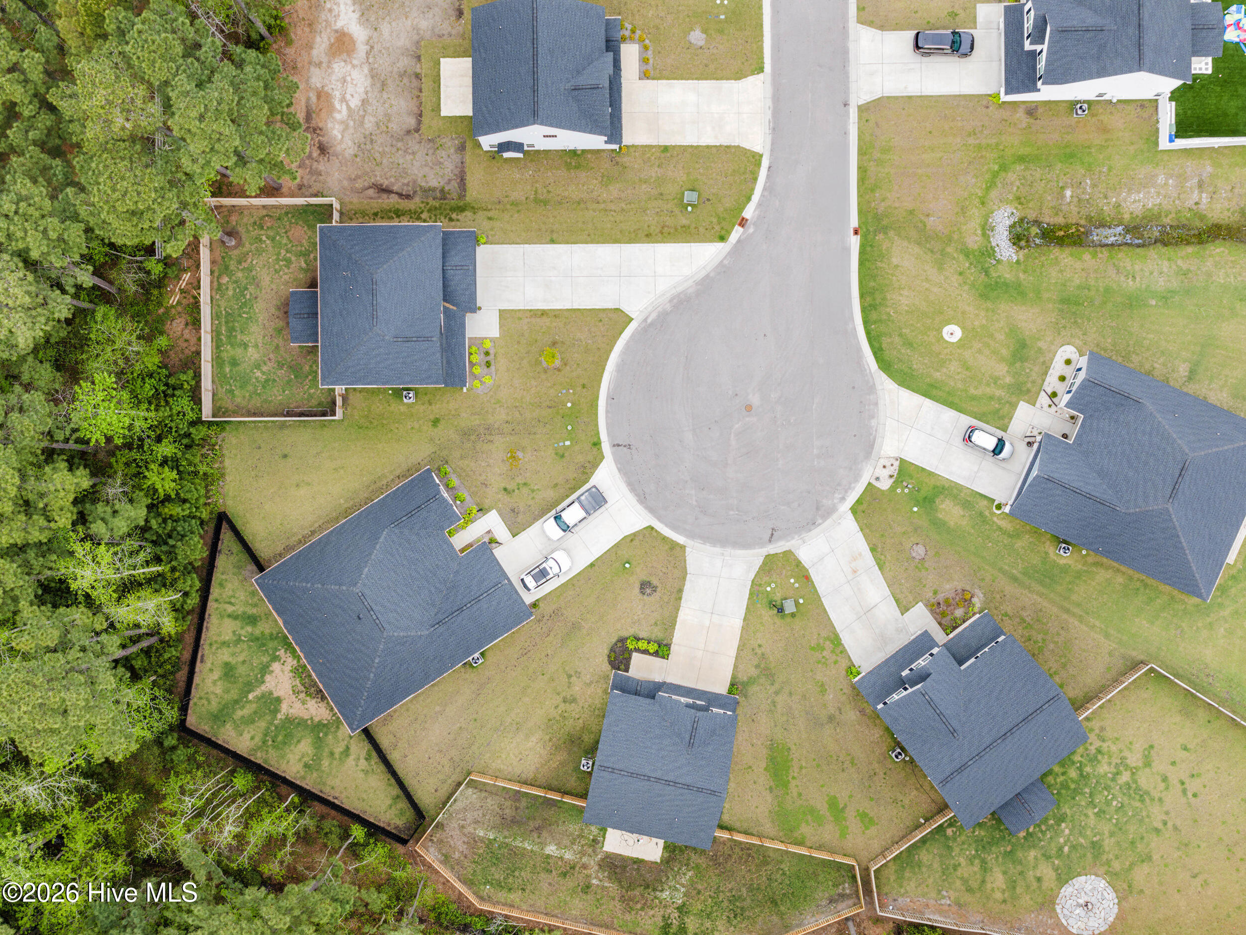 100569509 | Photo 67