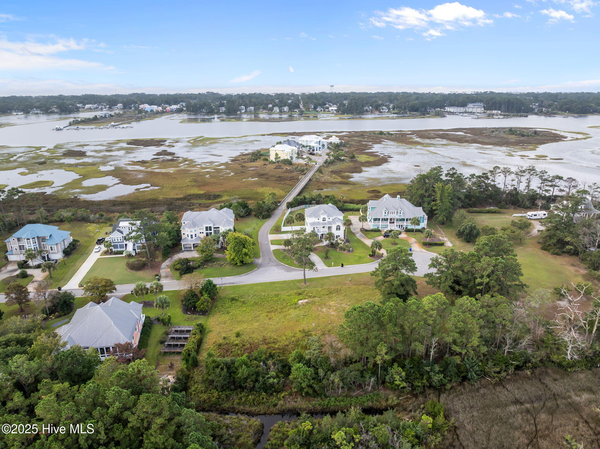 100531623 | Photo 24