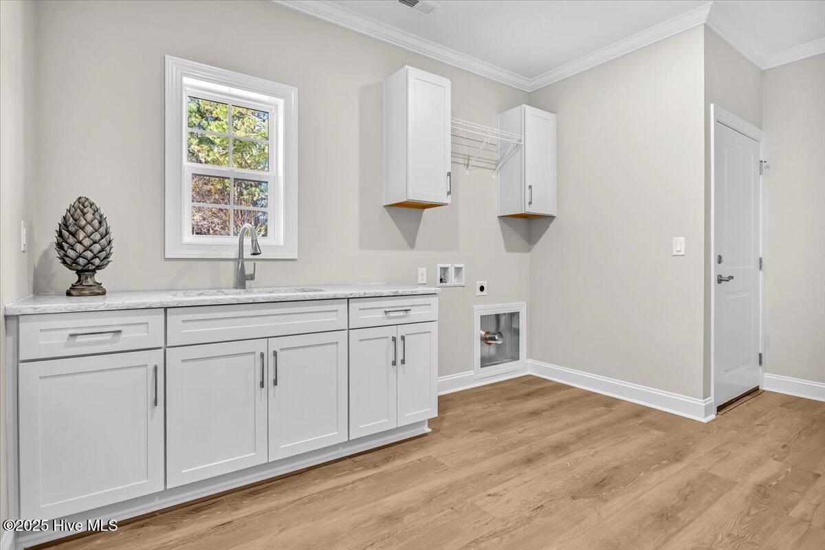 100505838 | Photo 48