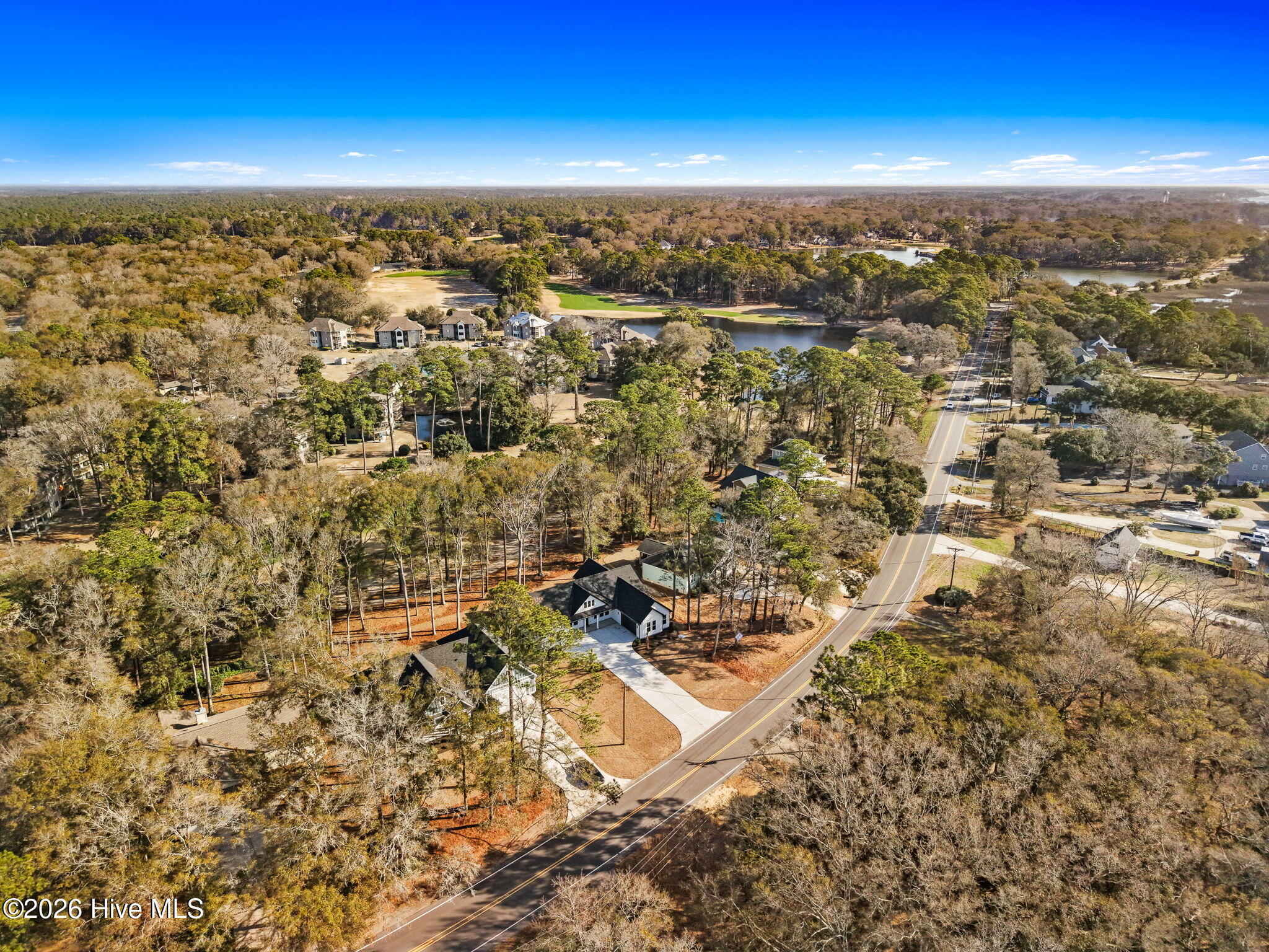 100558111 | Photo 50