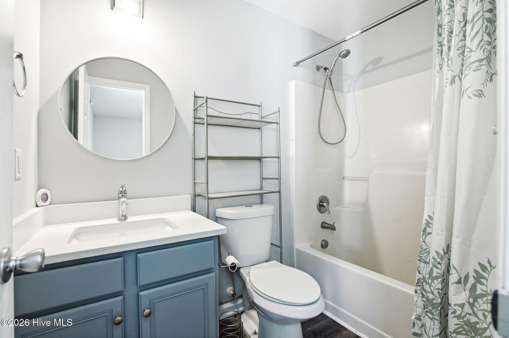 100567407 | Photo 27