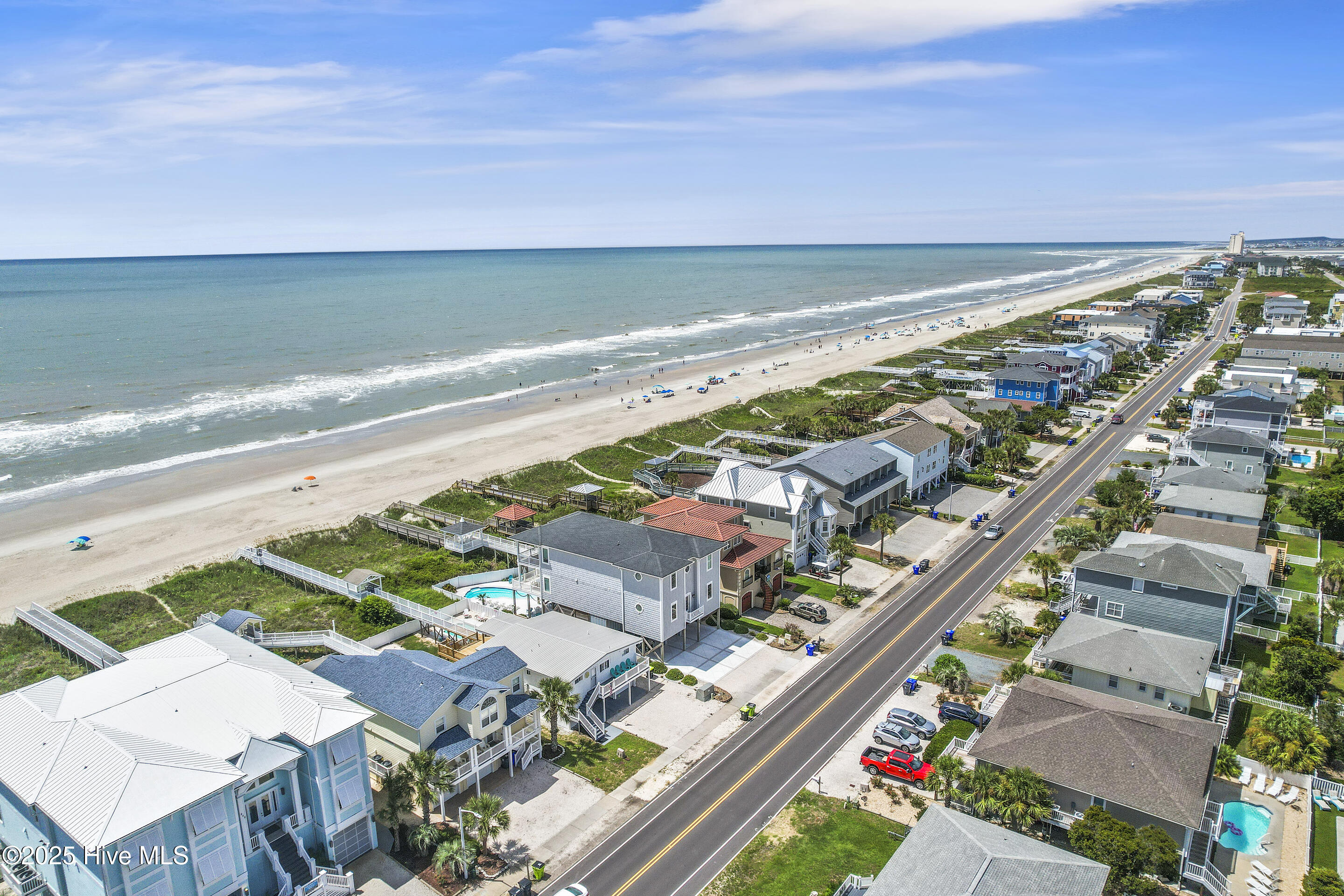 100541347 | Photo 44