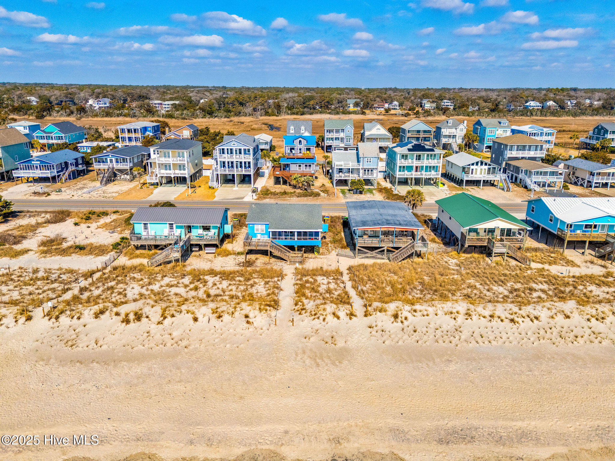 100529088 | Photo 76