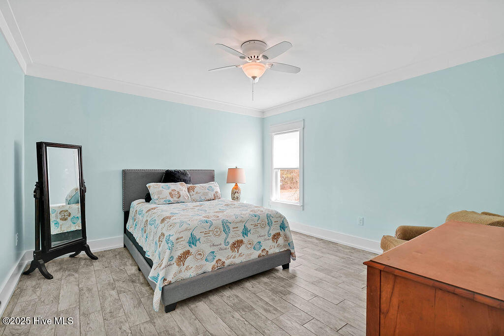 100516737 | Photo 48