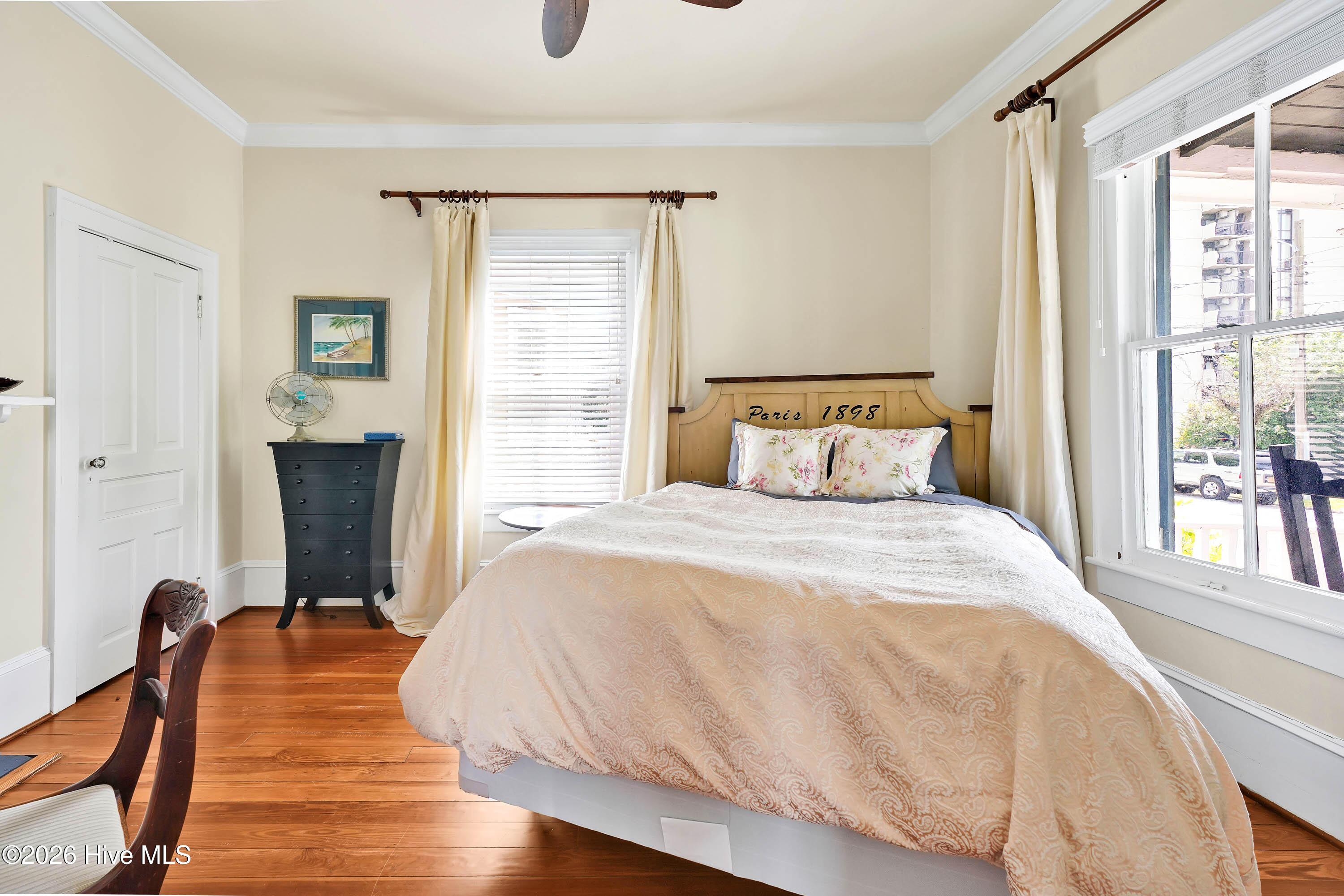 100552799 | Photo 15