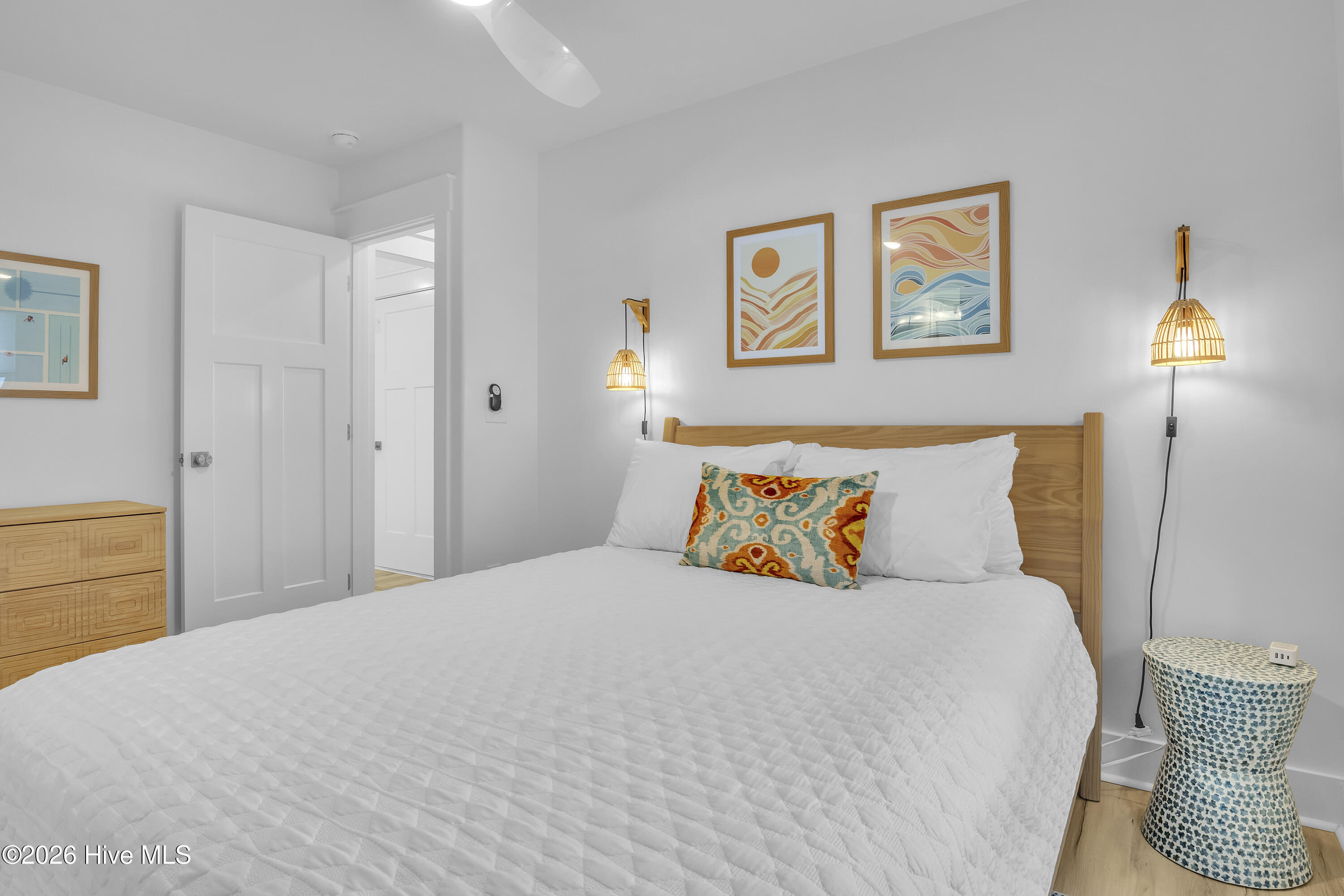 100549565 | Photo 45