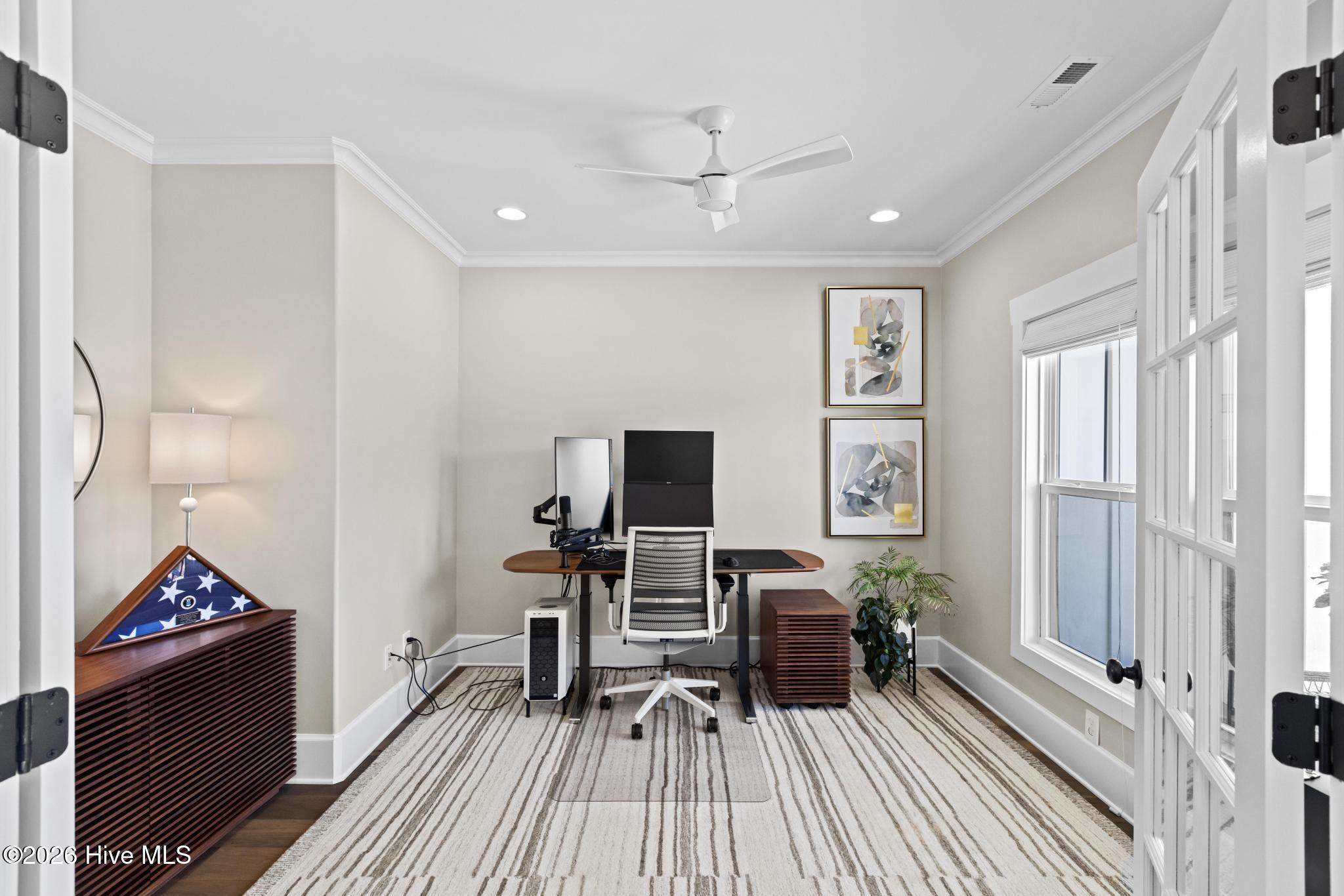 100561204 | Photo 12