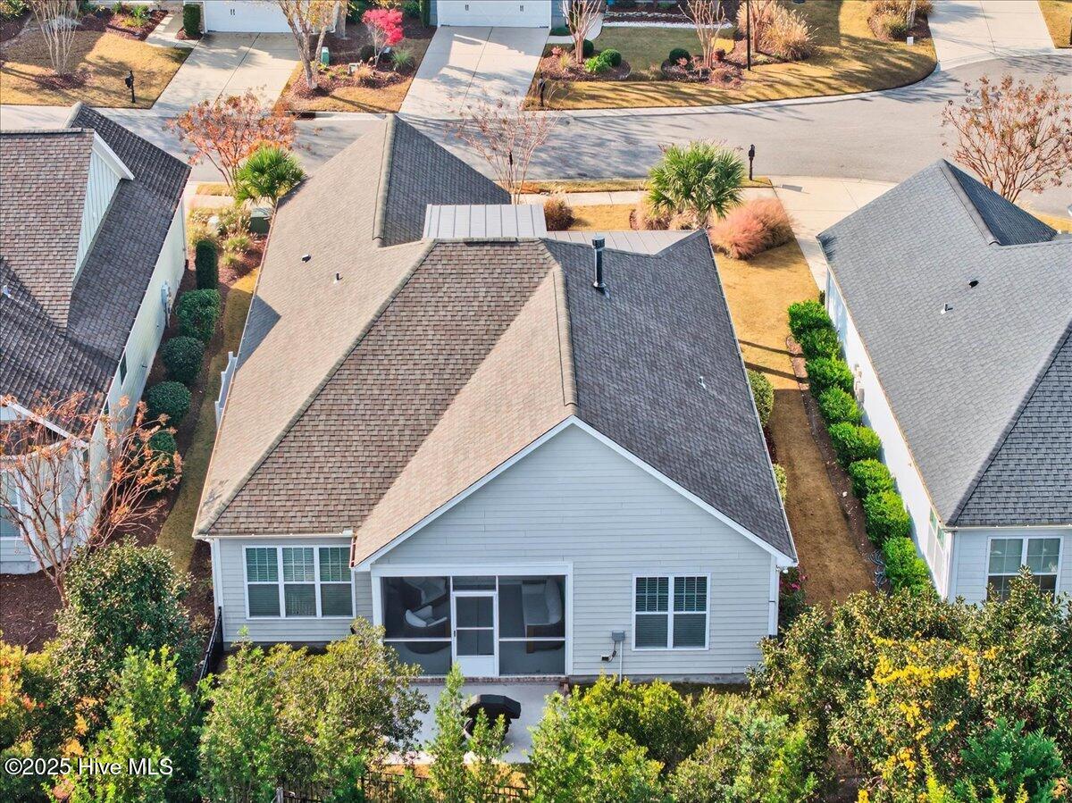 100541370 | Photo 50