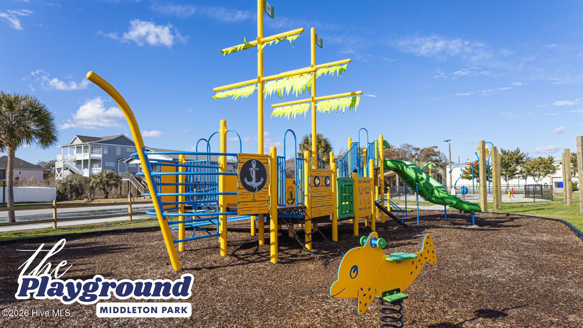 100558912 | Photo 27