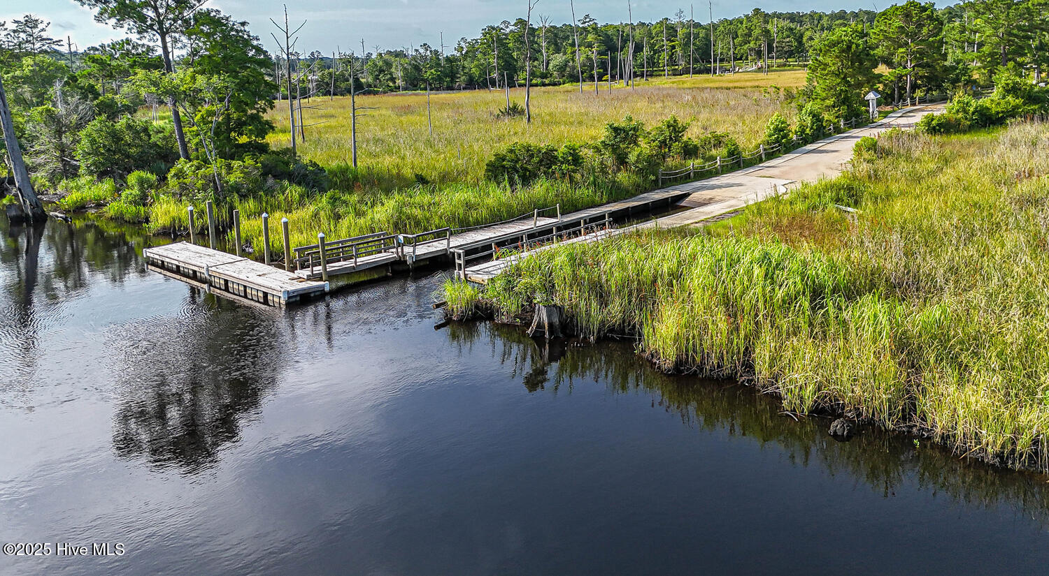 100522002 | Photo 54