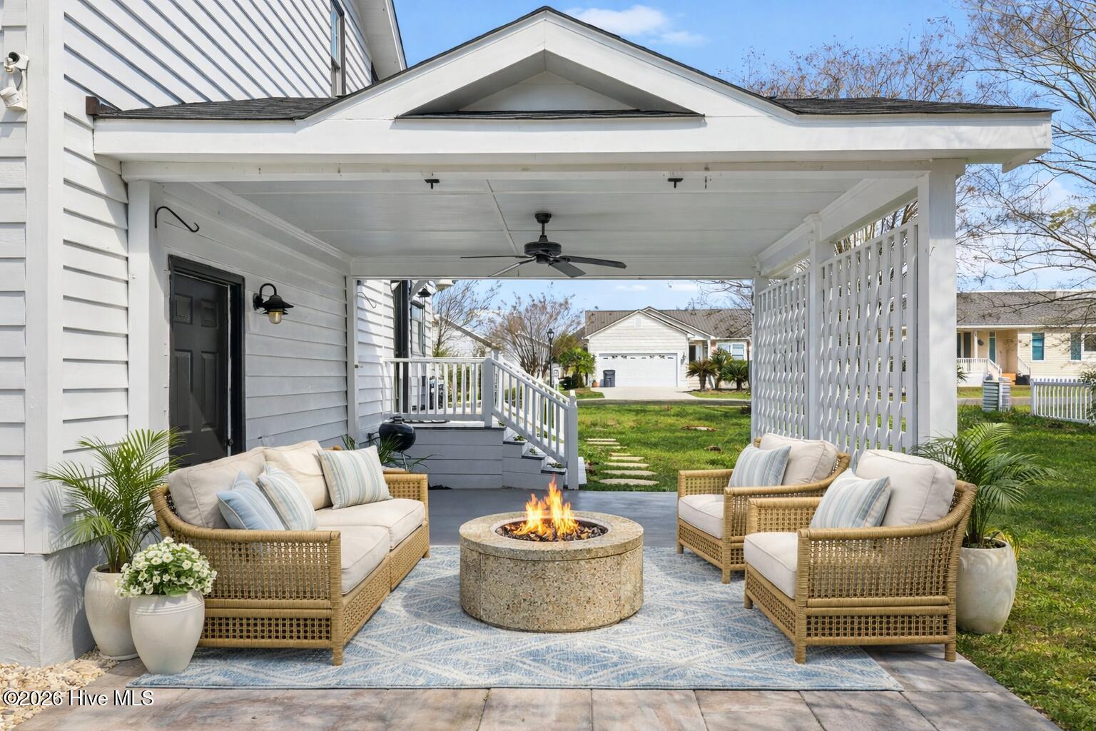 100558194 | Photo 39