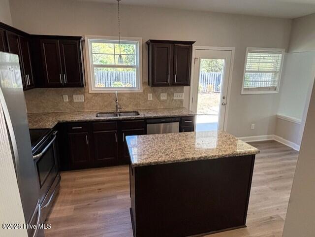 100565640 | Photo 11