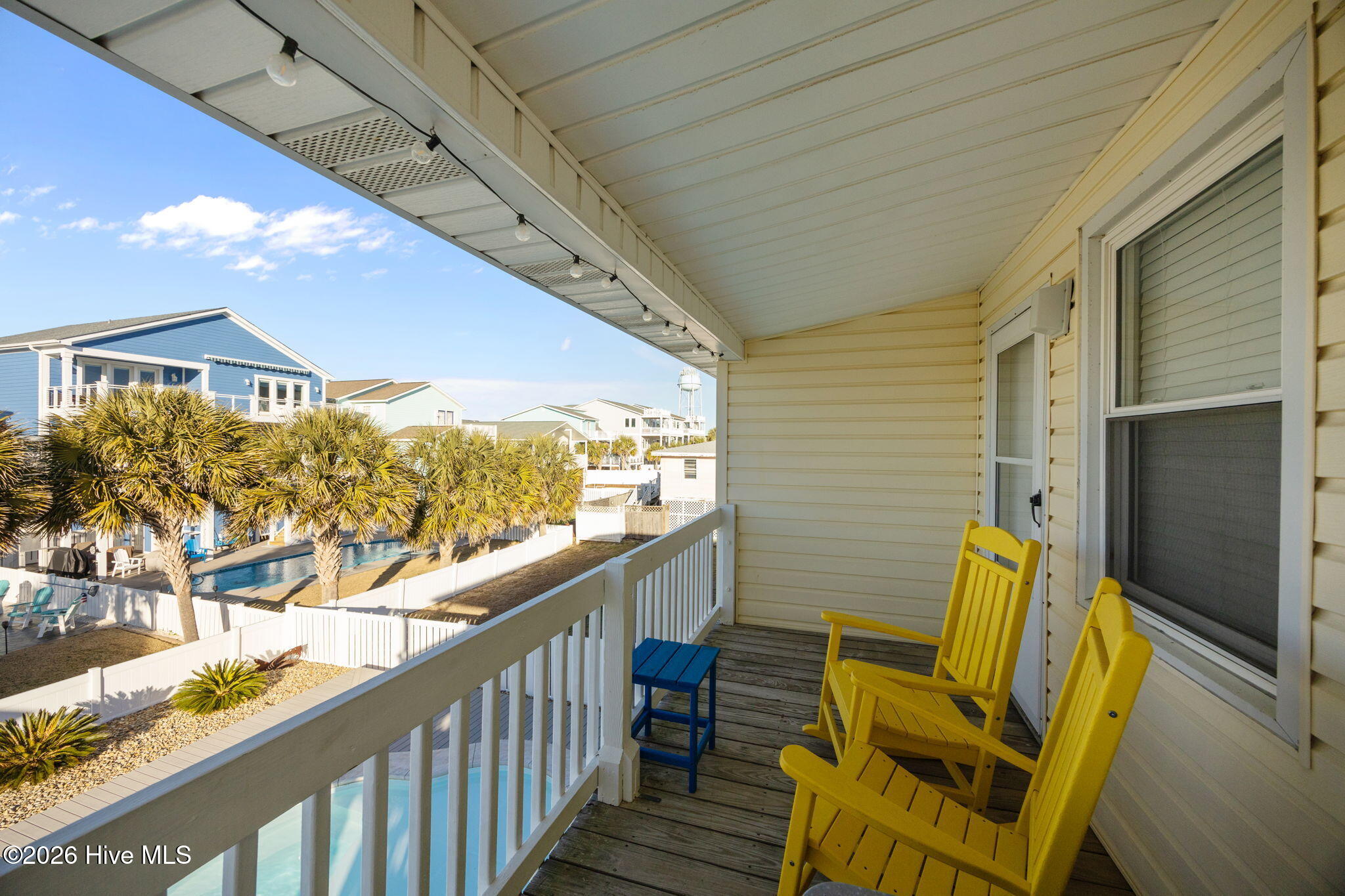 100549750 | Photo 16