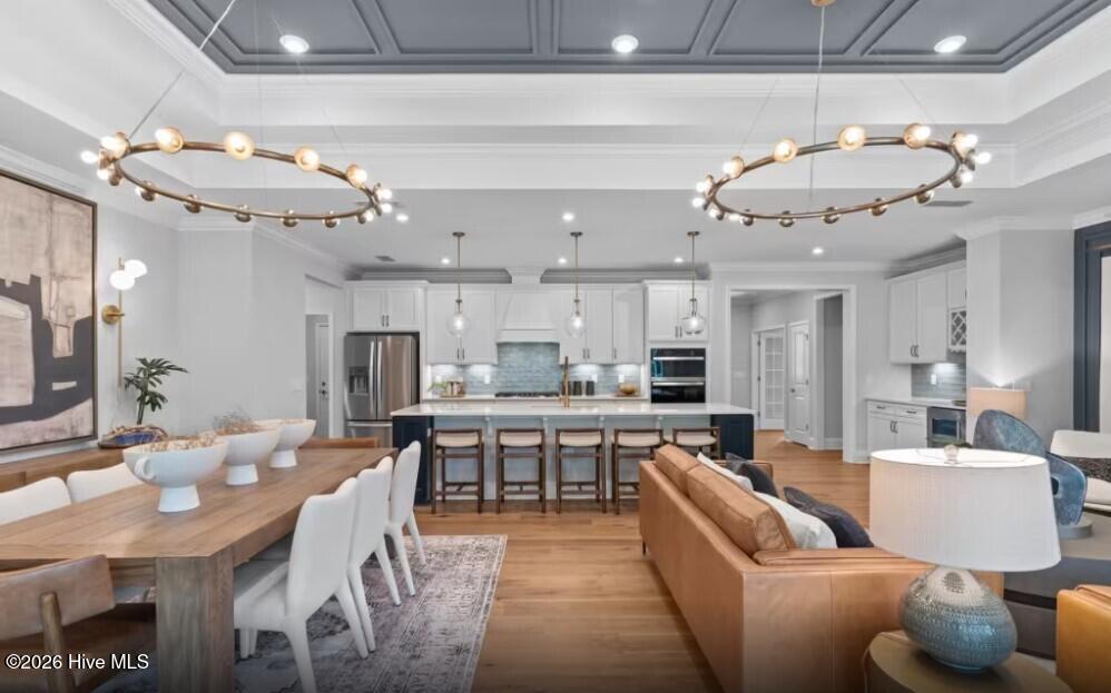 100557124 | Photo 10