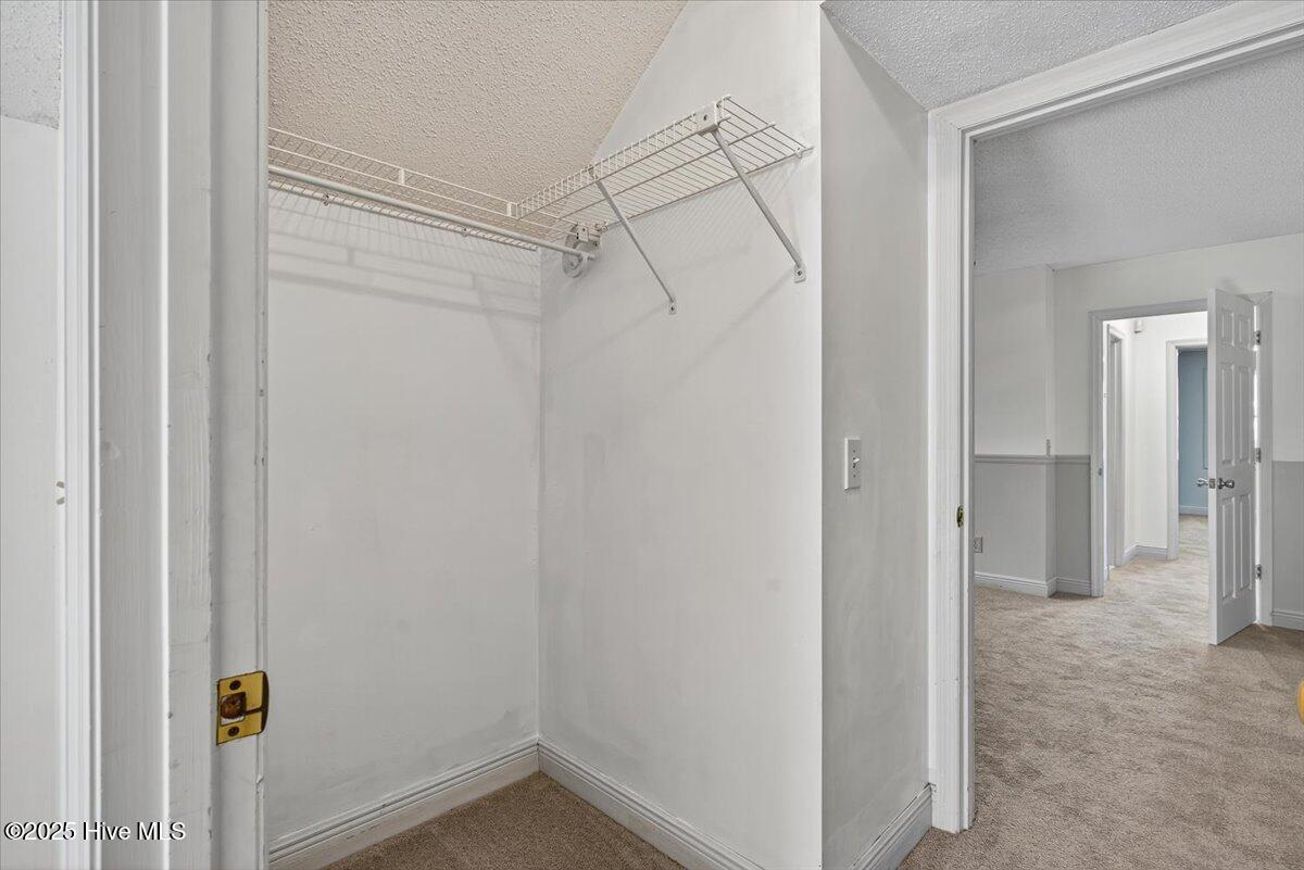 100506546 | Photo 26