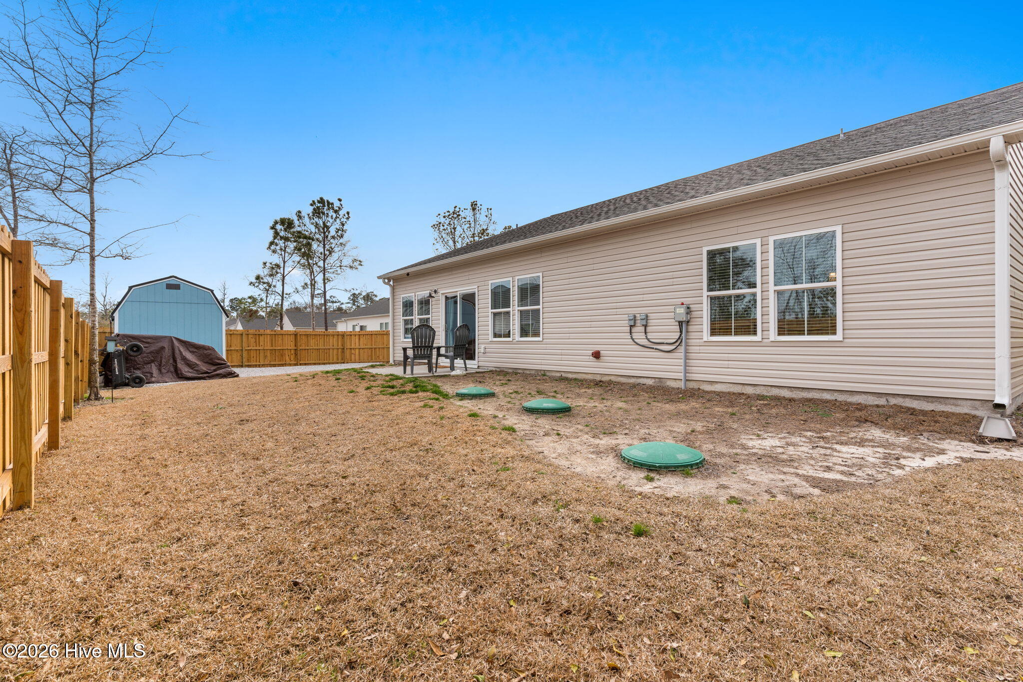 100556728 | Photo 47